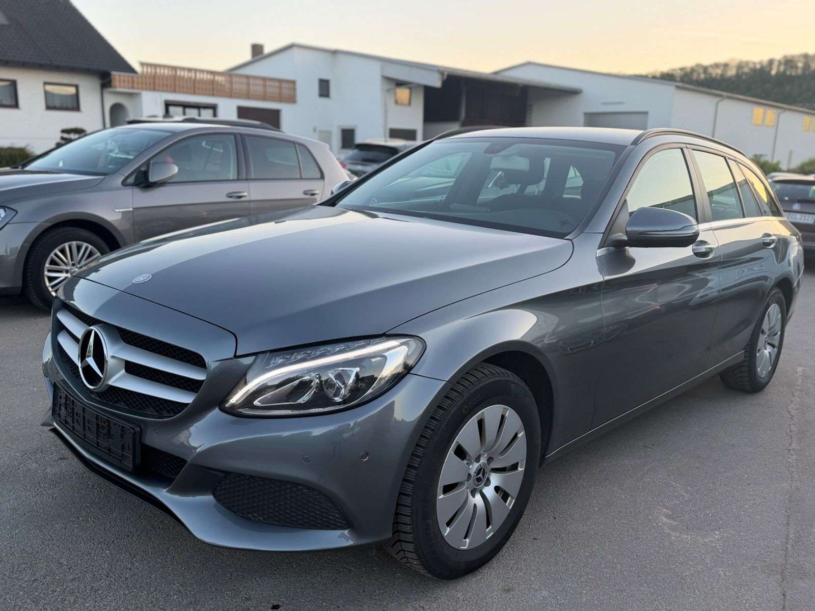 Second hand Mercedes Benz C-Class 