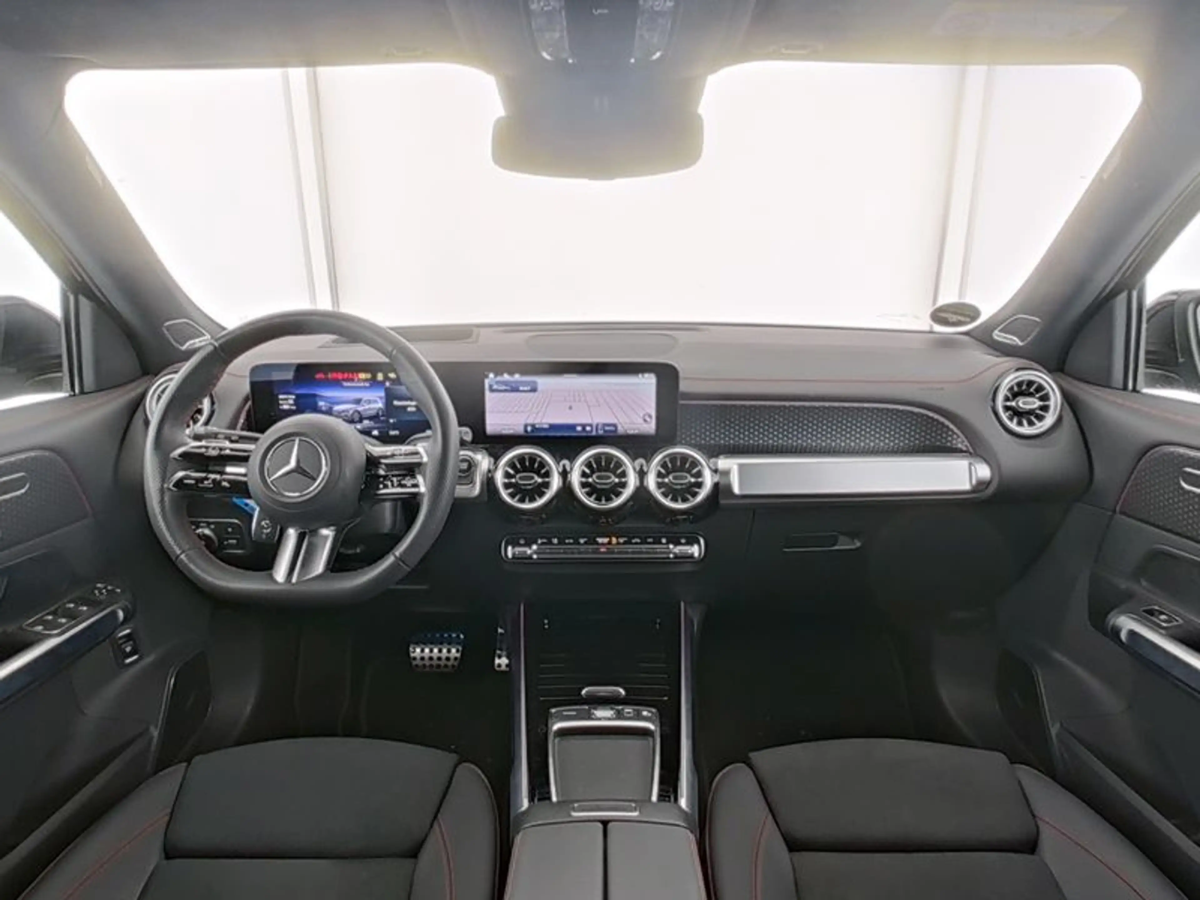 Mercedes-Benz EQB 300 EQB 350 4Matic — photo 4