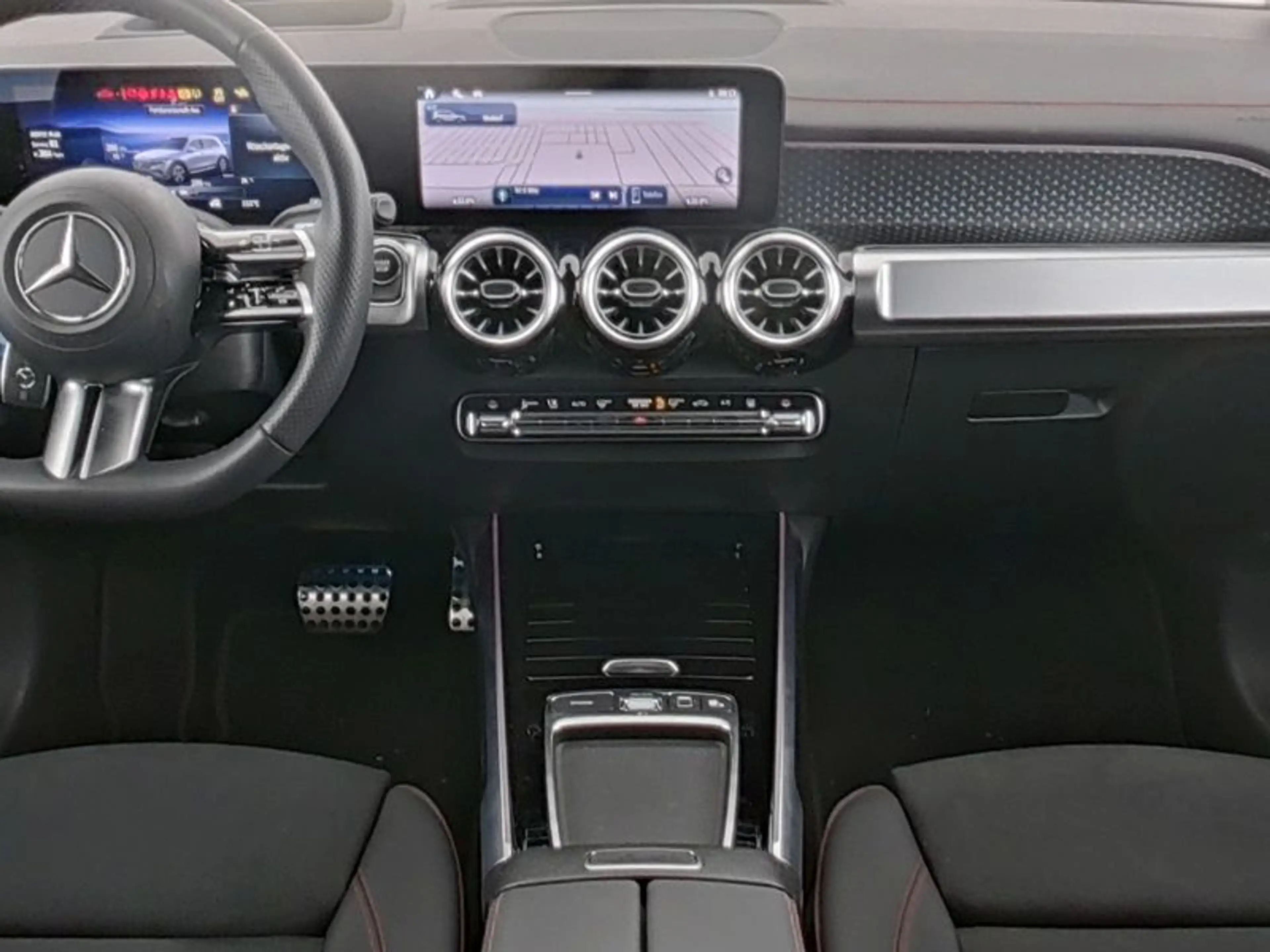 Mercedes-Benz EQB 300 EQB 350 4Matic — photo 3