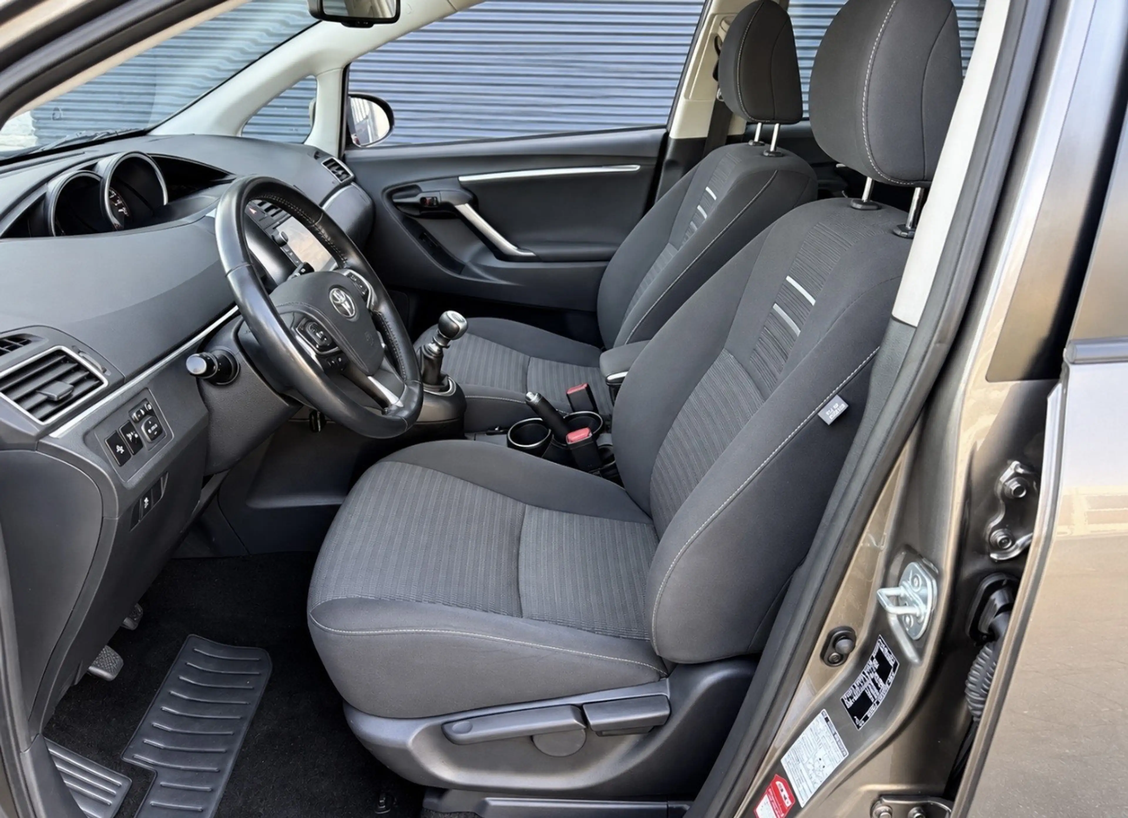 Toyota Verso Verso 1.8 5-Sitzer Edition-S 2 Hand Rrückfahrkamera — photo 10