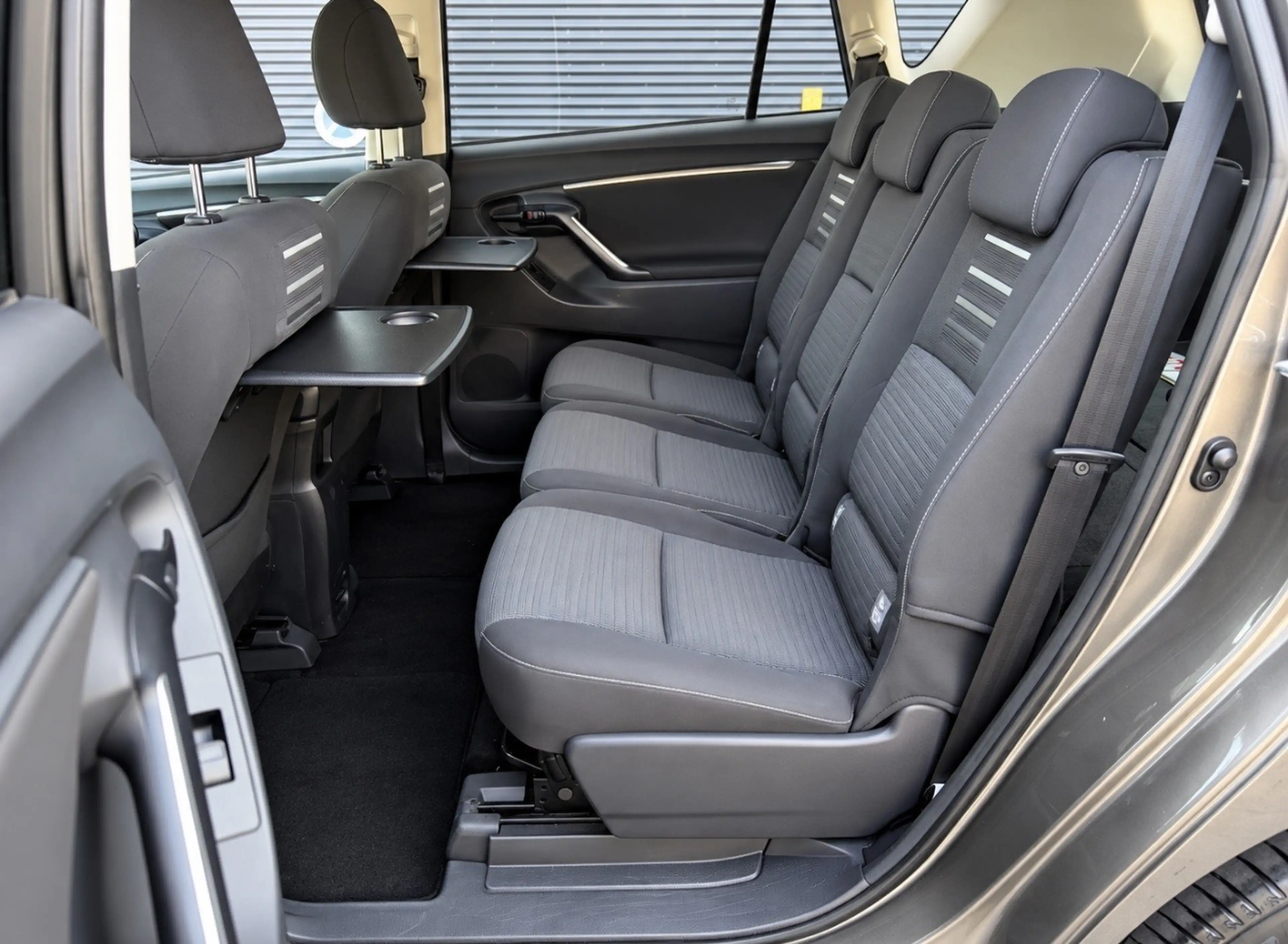Toyota Verso Verso 1.8 5-Sitzer Edition-S 2 Hand Rrückfahrkamera — photo 13