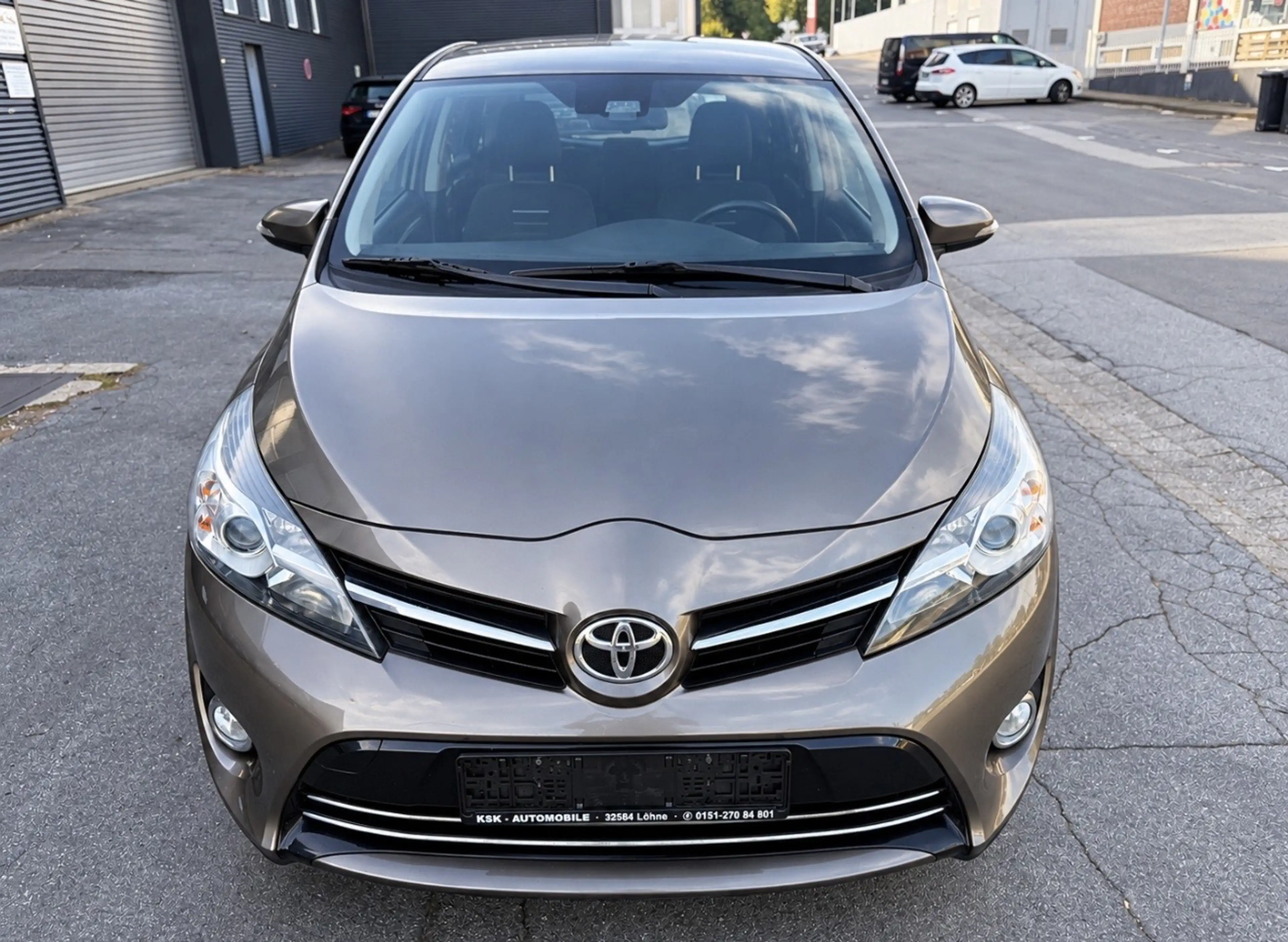 Toyota Verso Verso 1.8 5-Sitzer Edition-S 2 Hand Rrückfahrkamera — photo 9