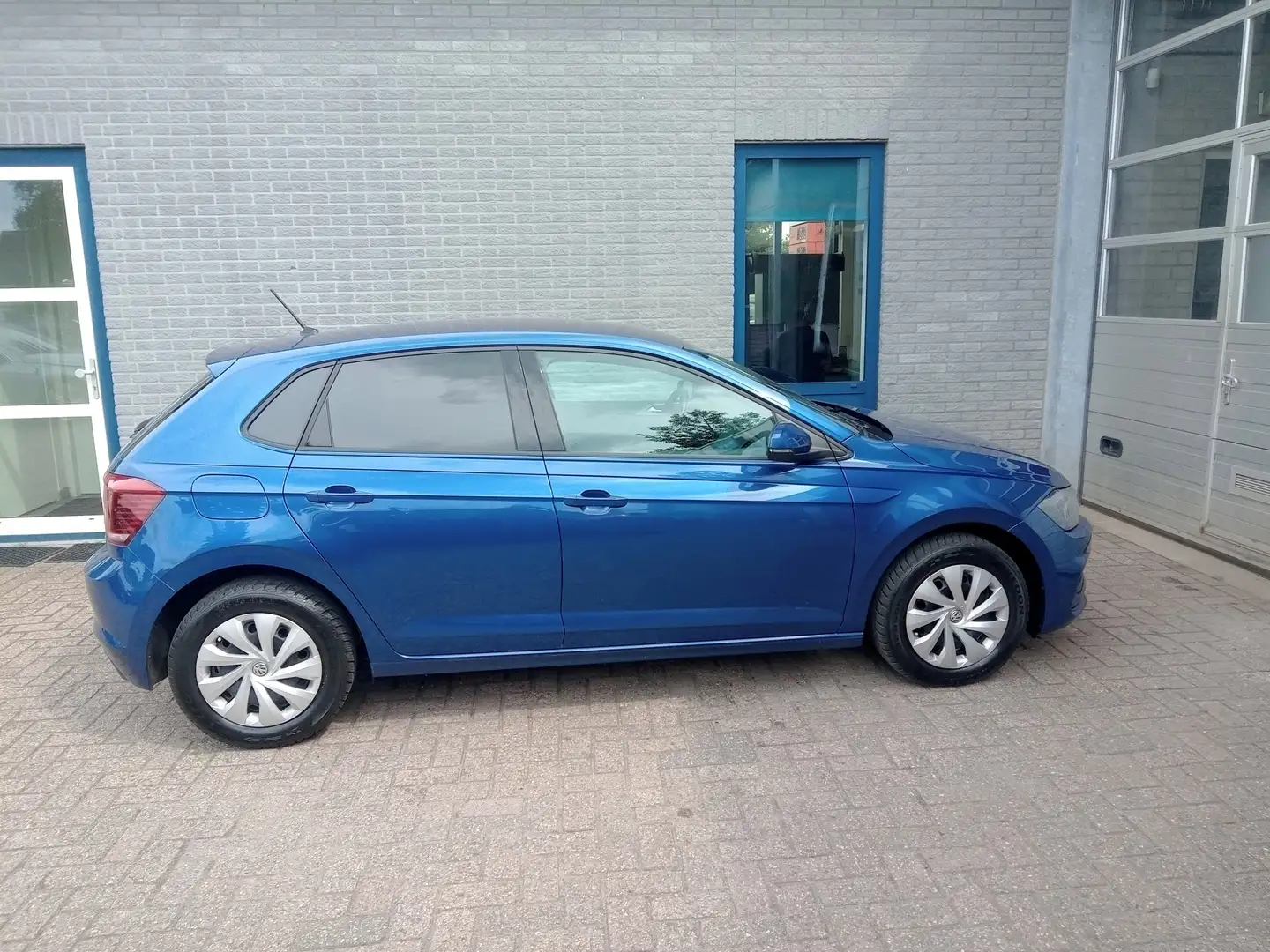 Volkswagen Polo 1.0 TSI Comfortline Inclusief Afleveringskosten Blau - 2