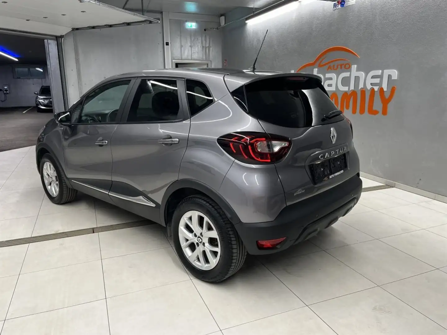 Renault Captur Limited ENERGY TCe 90 EURO 6c Gris - 2