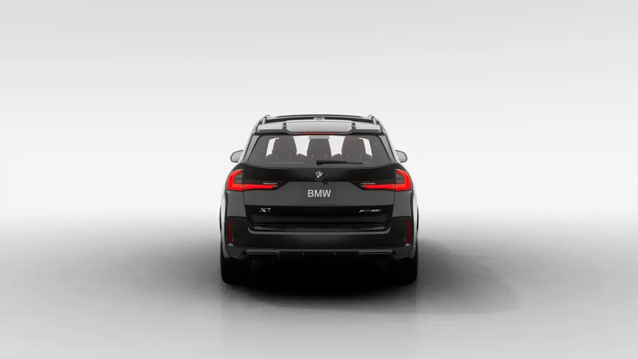 BMW X1 снимка BMW X1