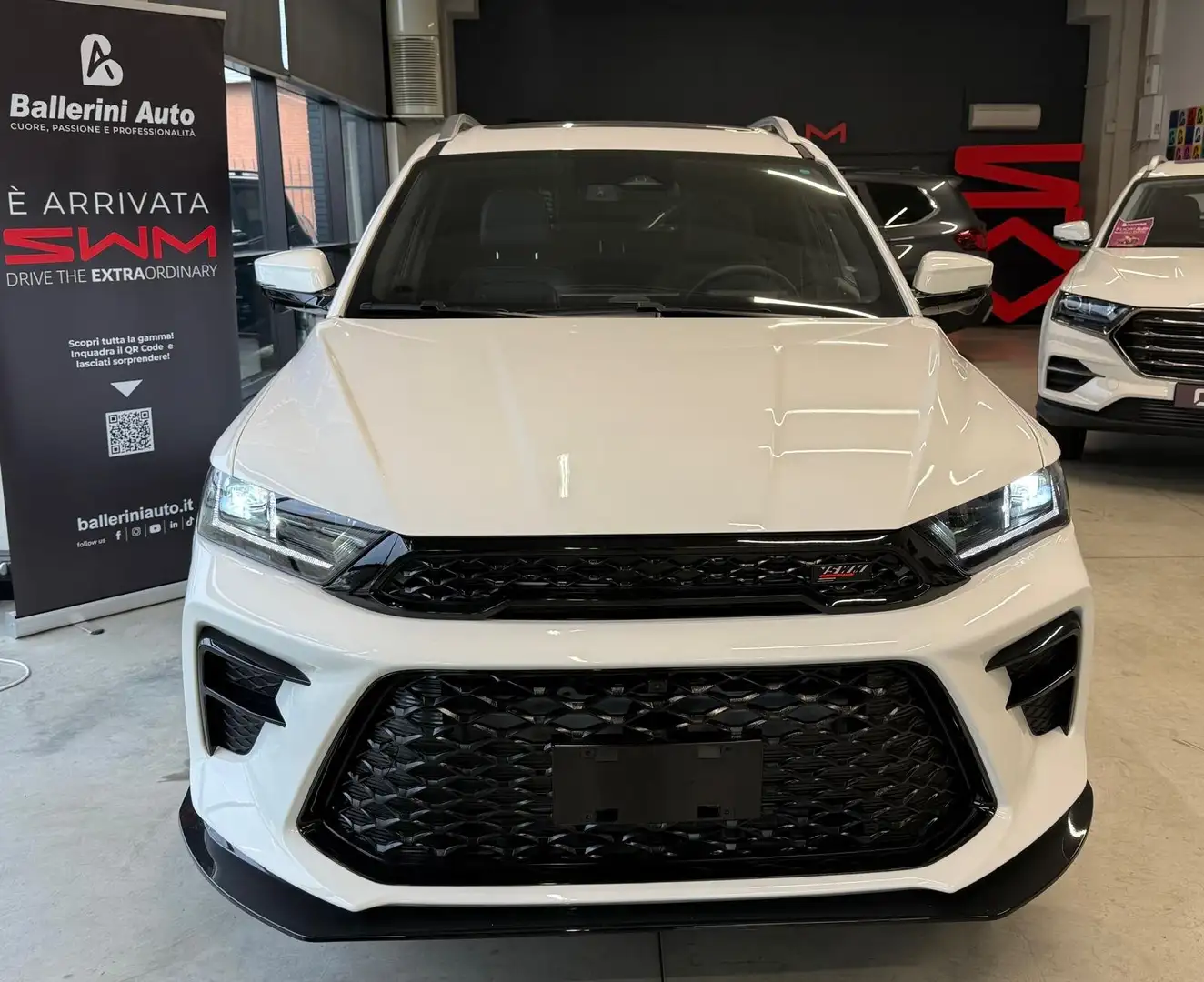 SWM G01 PRO 1.5 tgdi 181 cv Automatica * Nuova* Weiß - 2