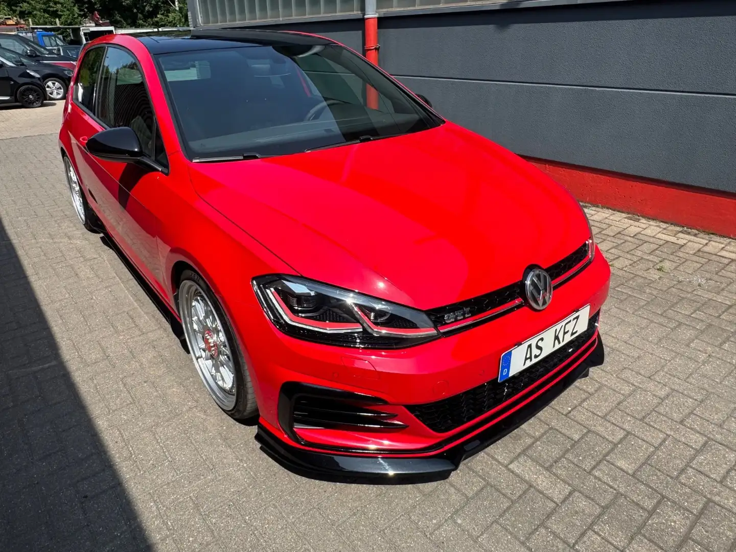 Volkswagen Golf 7 GTI FL 330 PS  OHNE OPF LED VIRTUAL Rot - 1