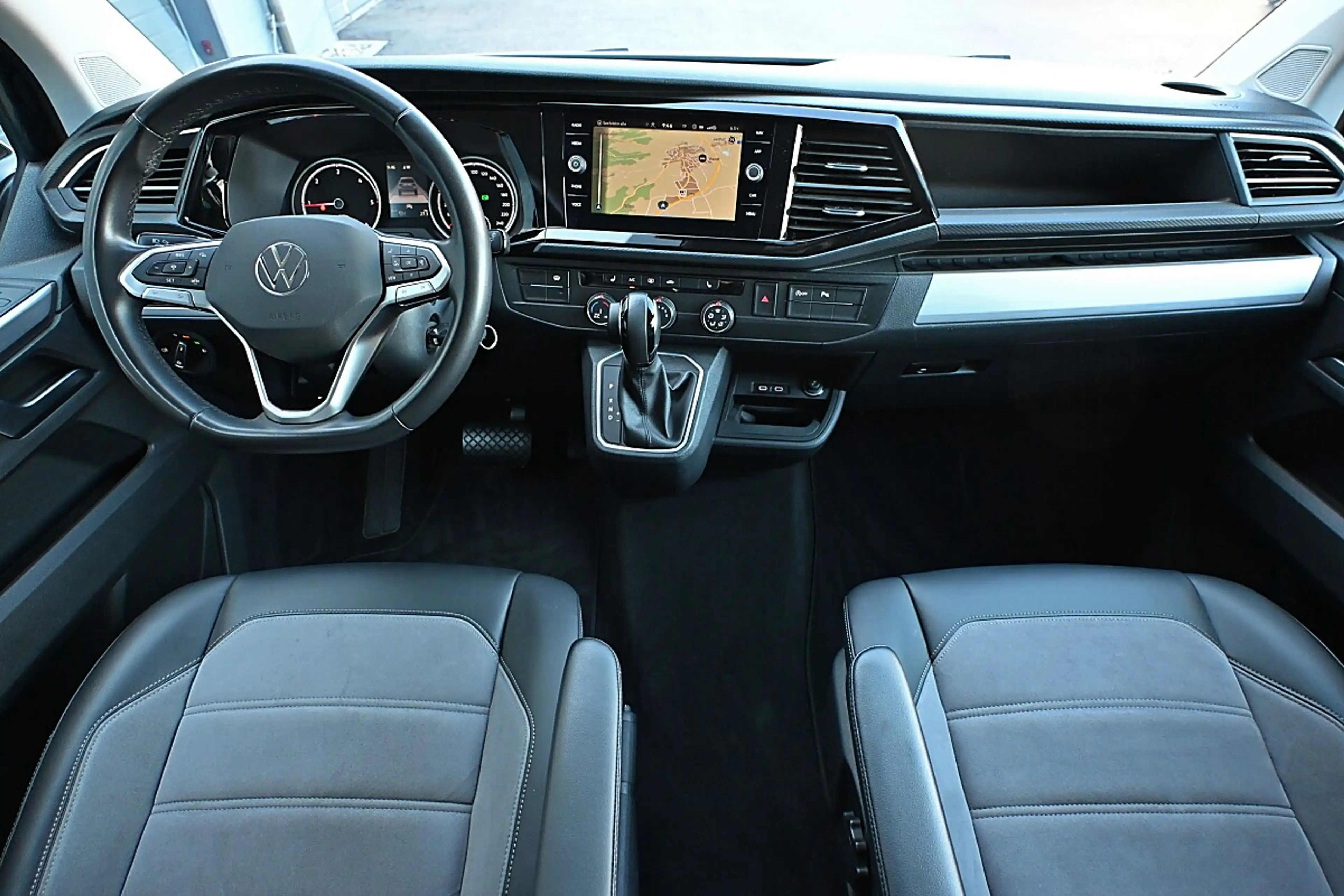 Volkswagen T6.1 Multivan Multivan Comfortline 2,0 TDI 4Motion DSG ACC, A... — photo 13