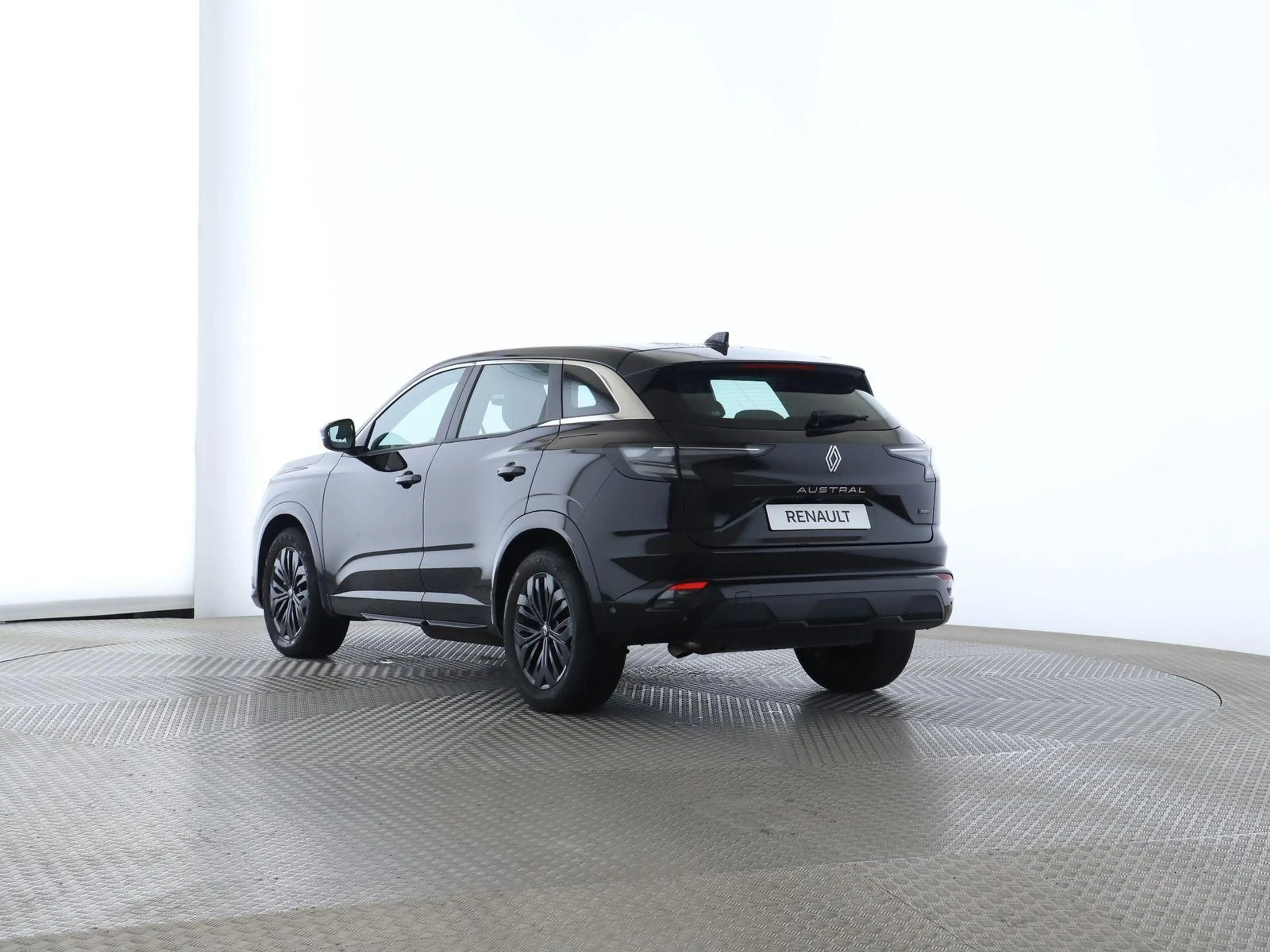 Renault Austral AUSTRAL Evolution Full Hybrid E-Tech 200 — photo 8