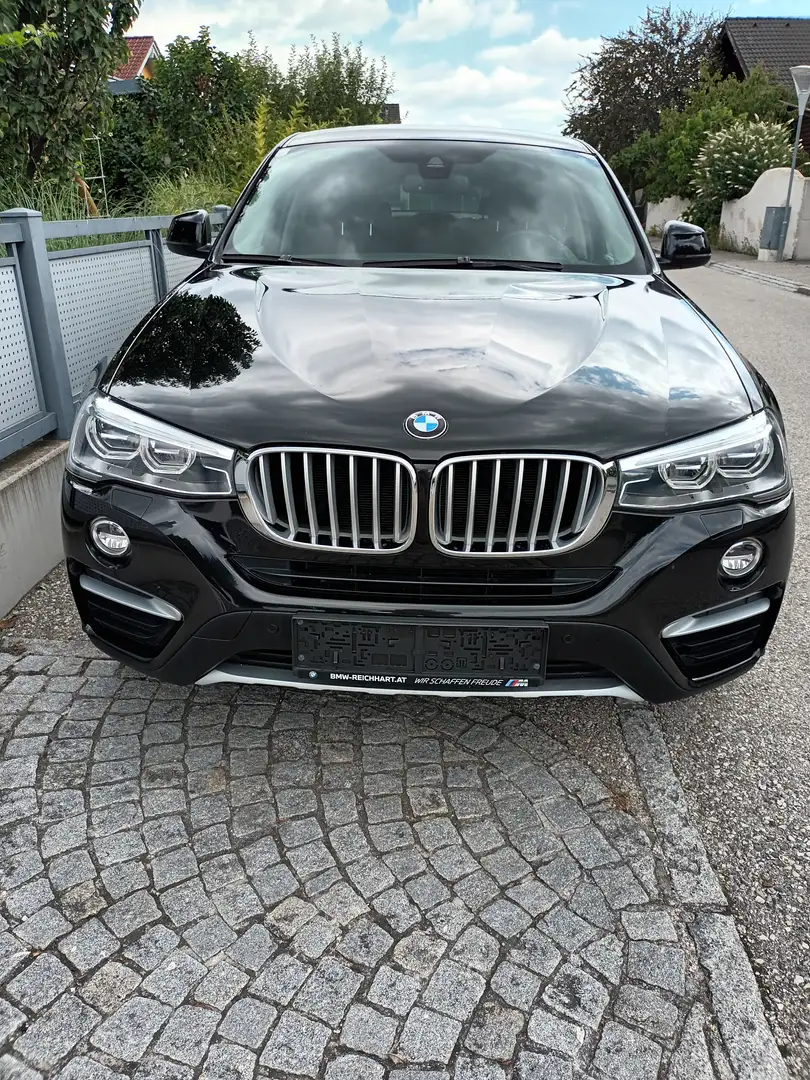 BMW X4 X4 xDrive 20d xLine Aut. xLine Schwarz - 1
