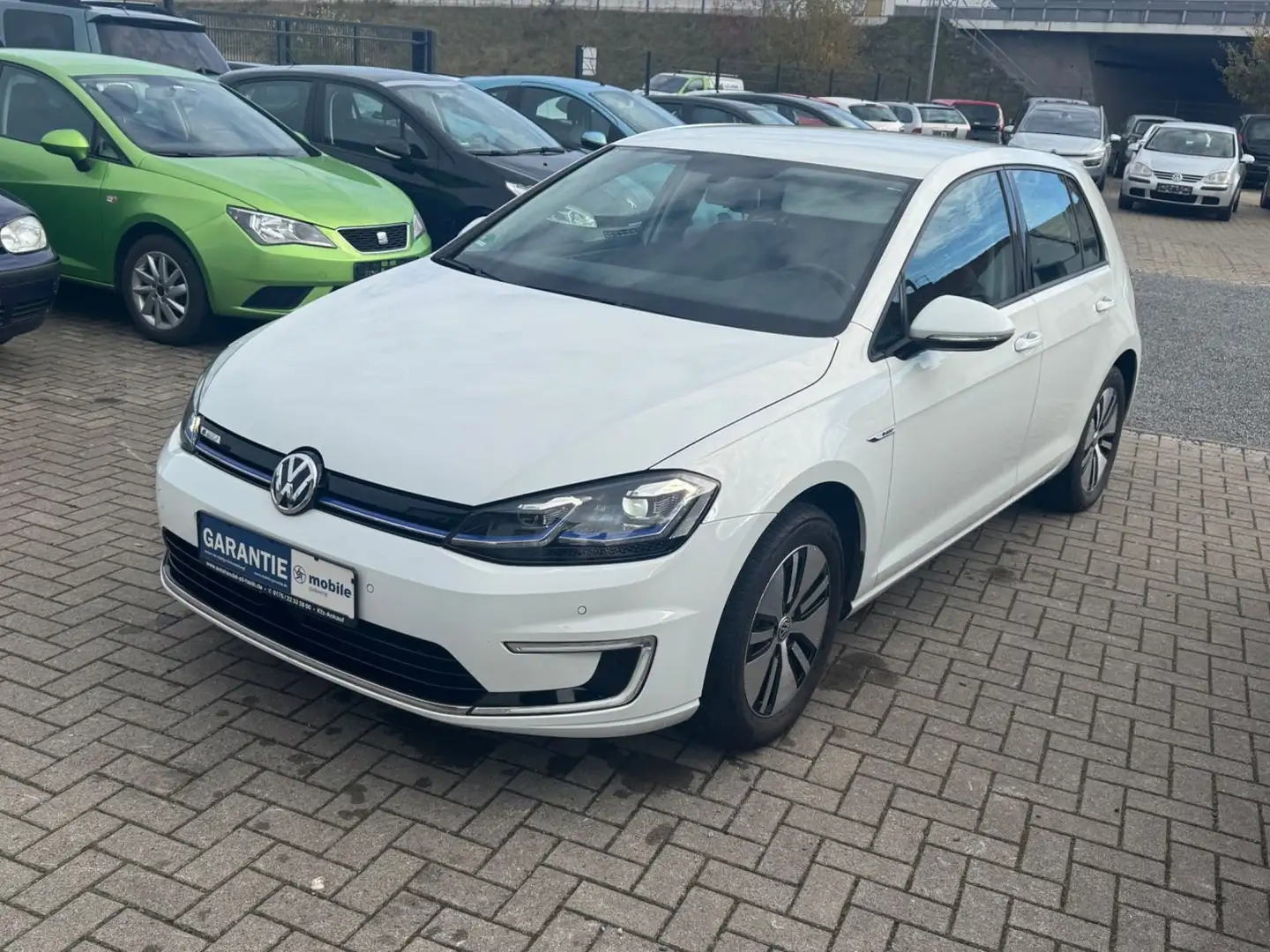 Volkswagen Golf VII Lim. e-Golf 28.000Km 2.Hand Weiß - 1
