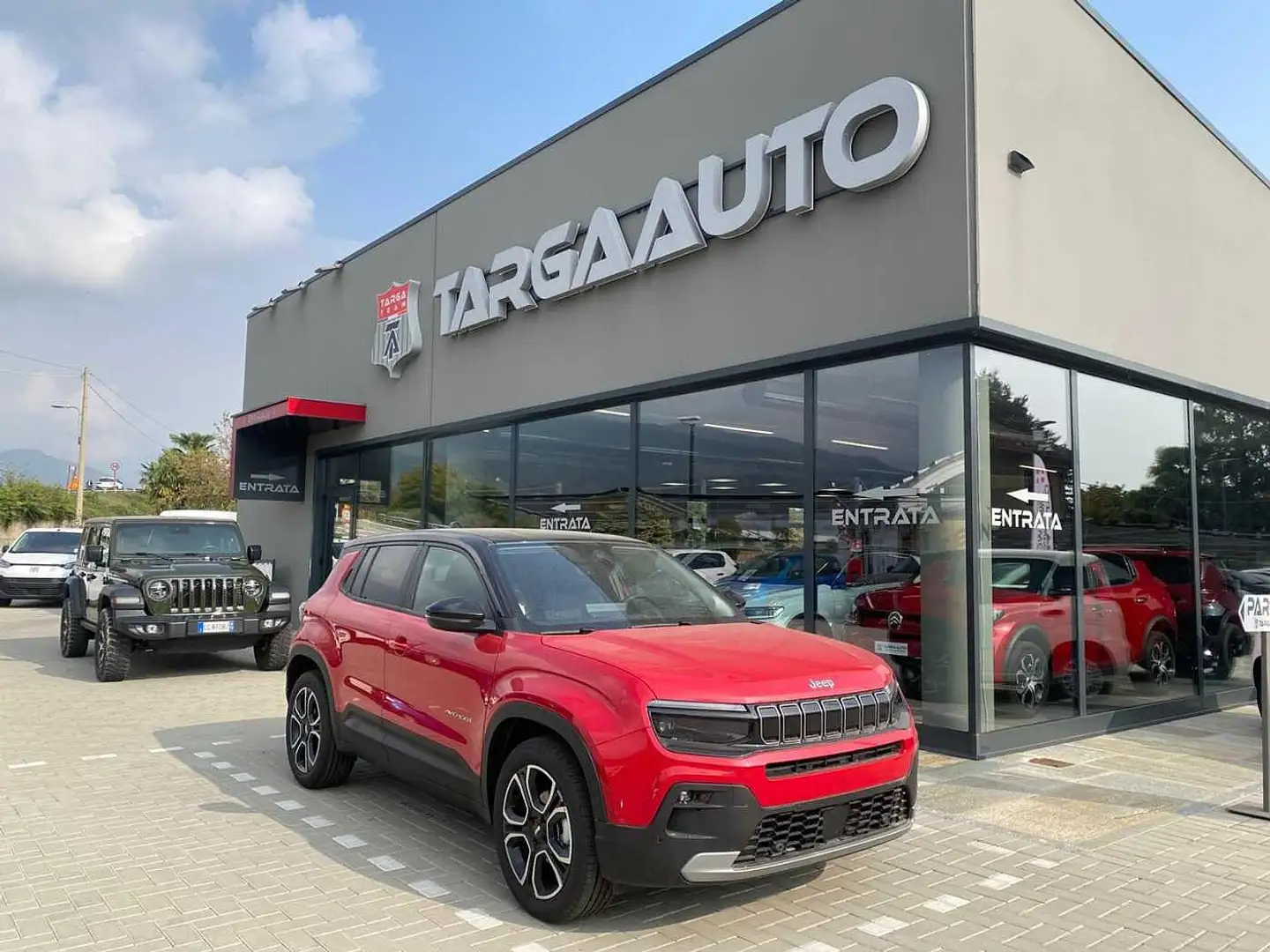 Jeep Avenger 1.2 Turbo 100 CV Summit Rot - 1