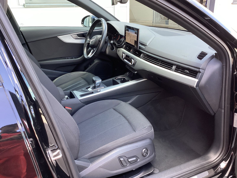 Audi A4 40 TDI S-Tronic, advanced, LED, sound s — photo 15