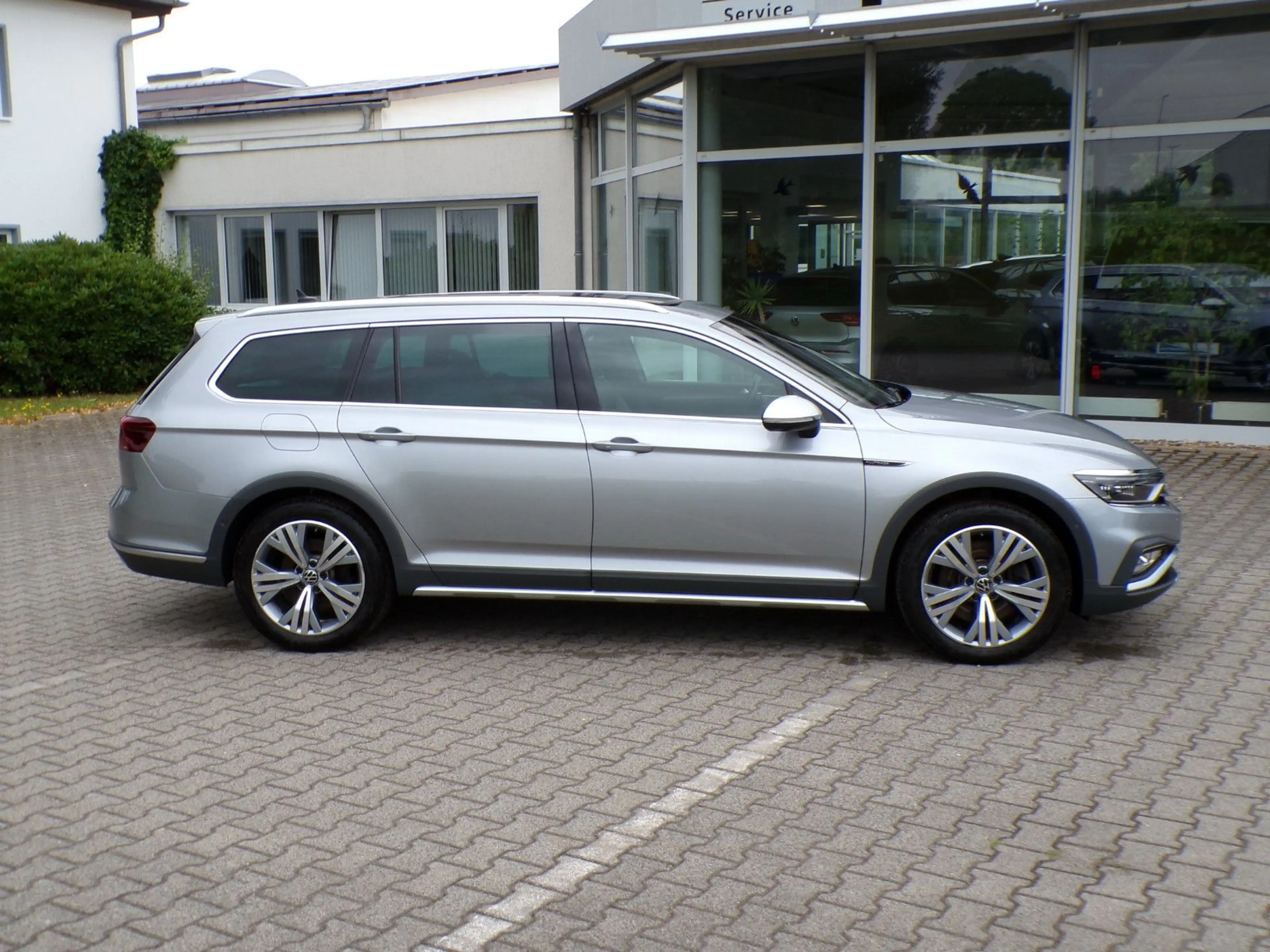 Volkswagen Passat Variant Alltrack 4Motion — photo 7