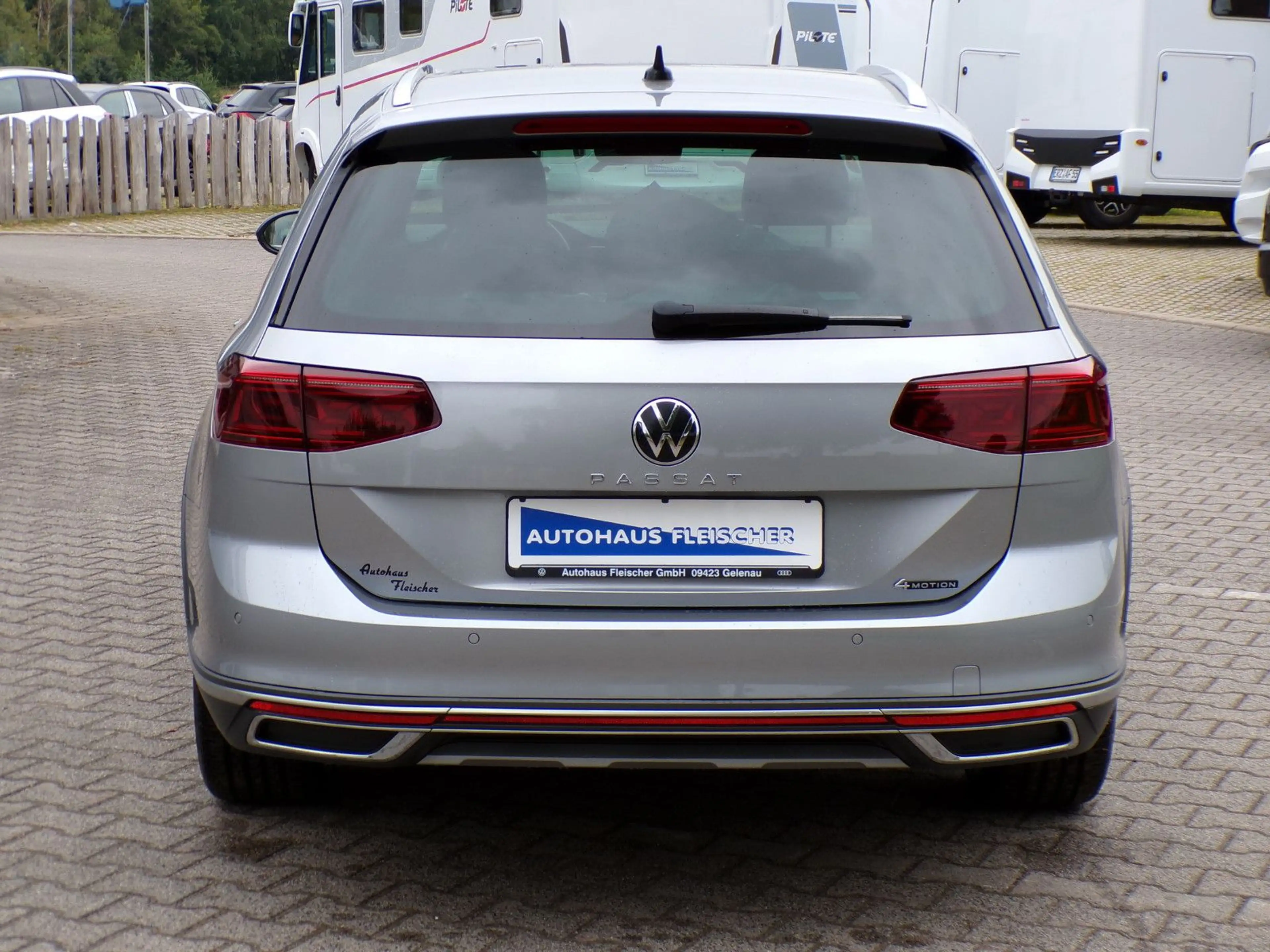 Volkswagen Passat Variant Alltrack 4Motion — photo 8