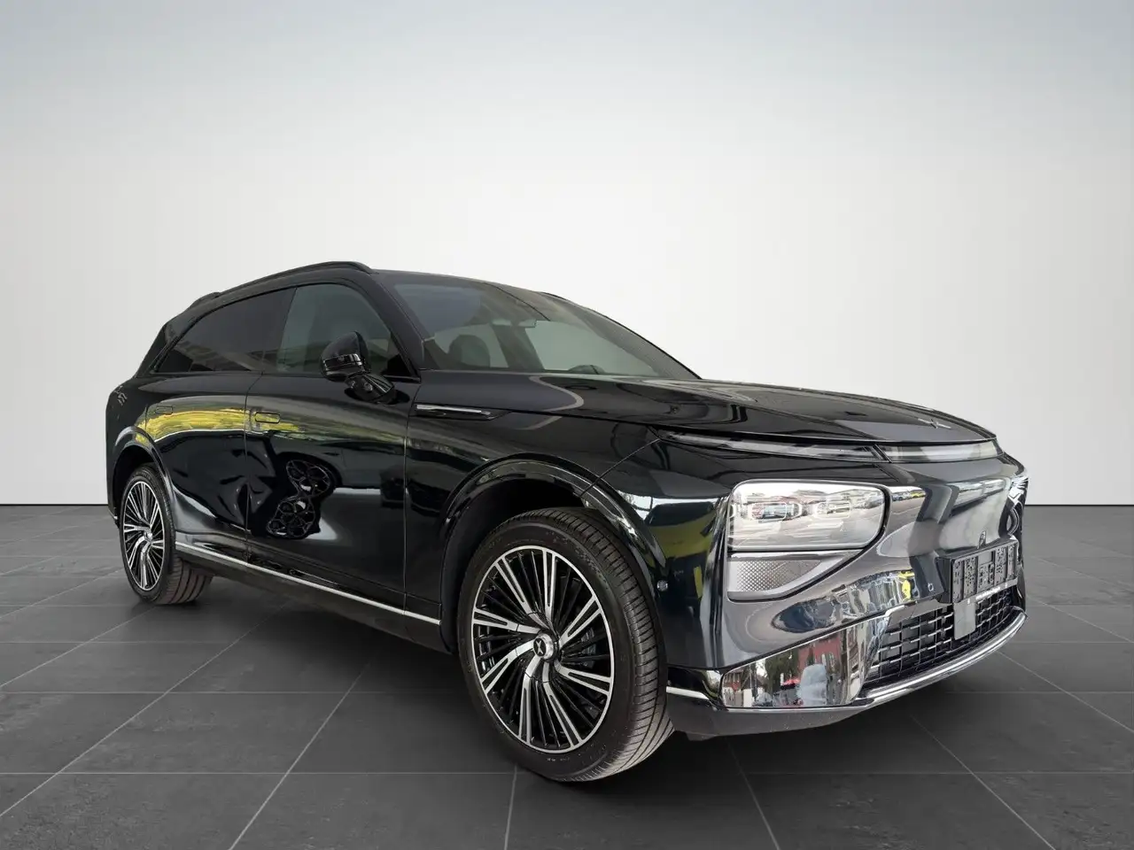 XPENG G9