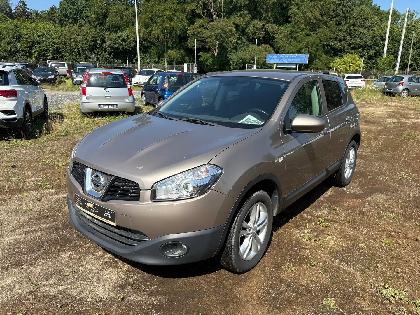 Nissan Qashqai Qashqai 1.5 dCi 2WD 360 DPF Beige - 1