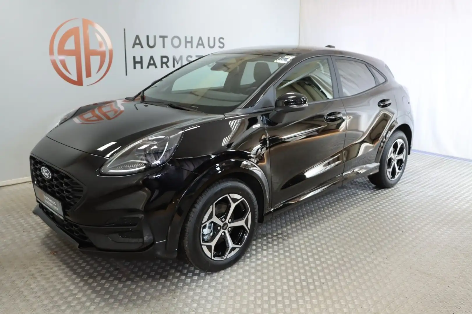 Ford Puma ST-Line 1.0 AT LED Pano AHK 5 J. Garantie Schwarz - 2
