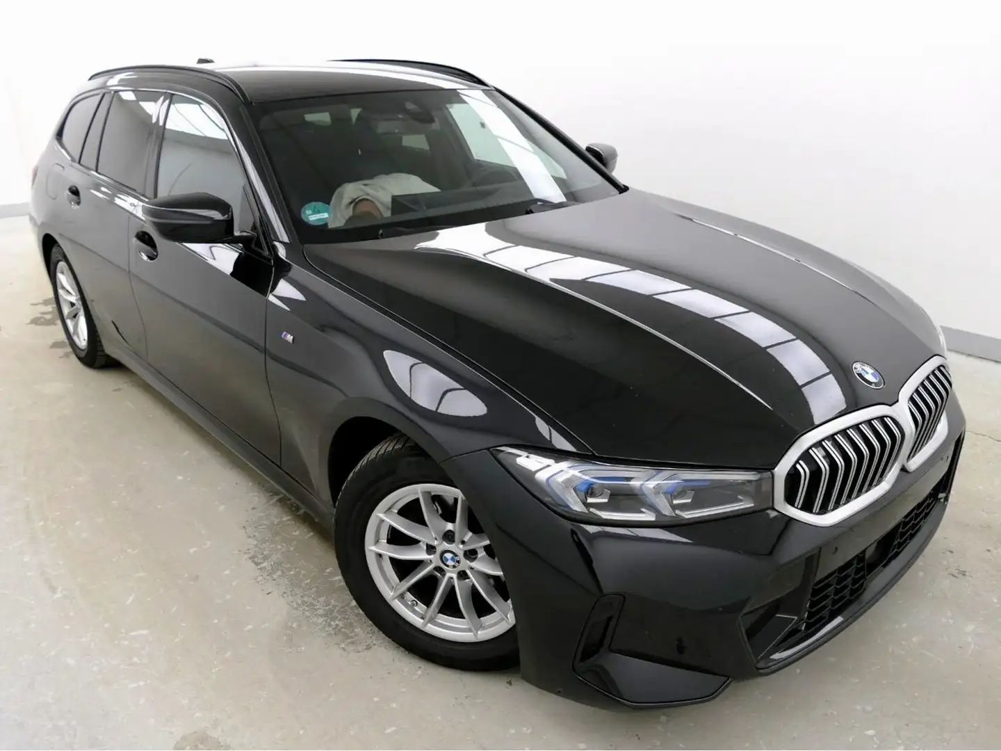 BMW 318 318i Touring M Sport Pano HUD ACC Memory Sound Nero - 2