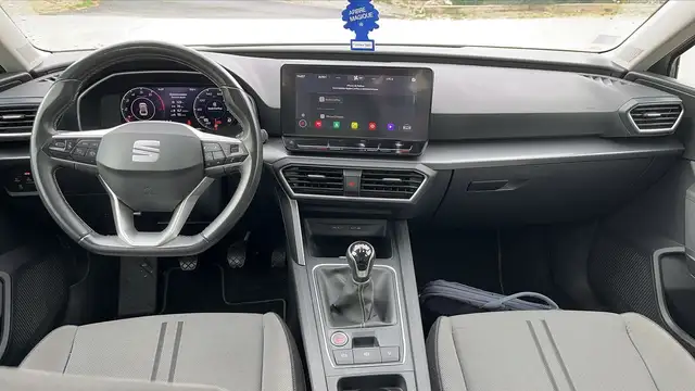 SEAT Leon view 11