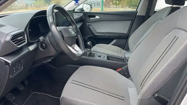 SEAT Leon view 8