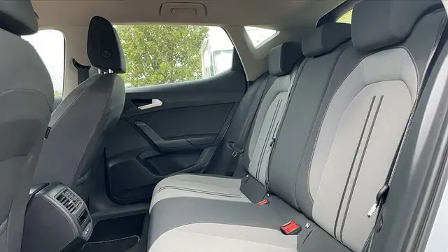 SEAT Leon view 9