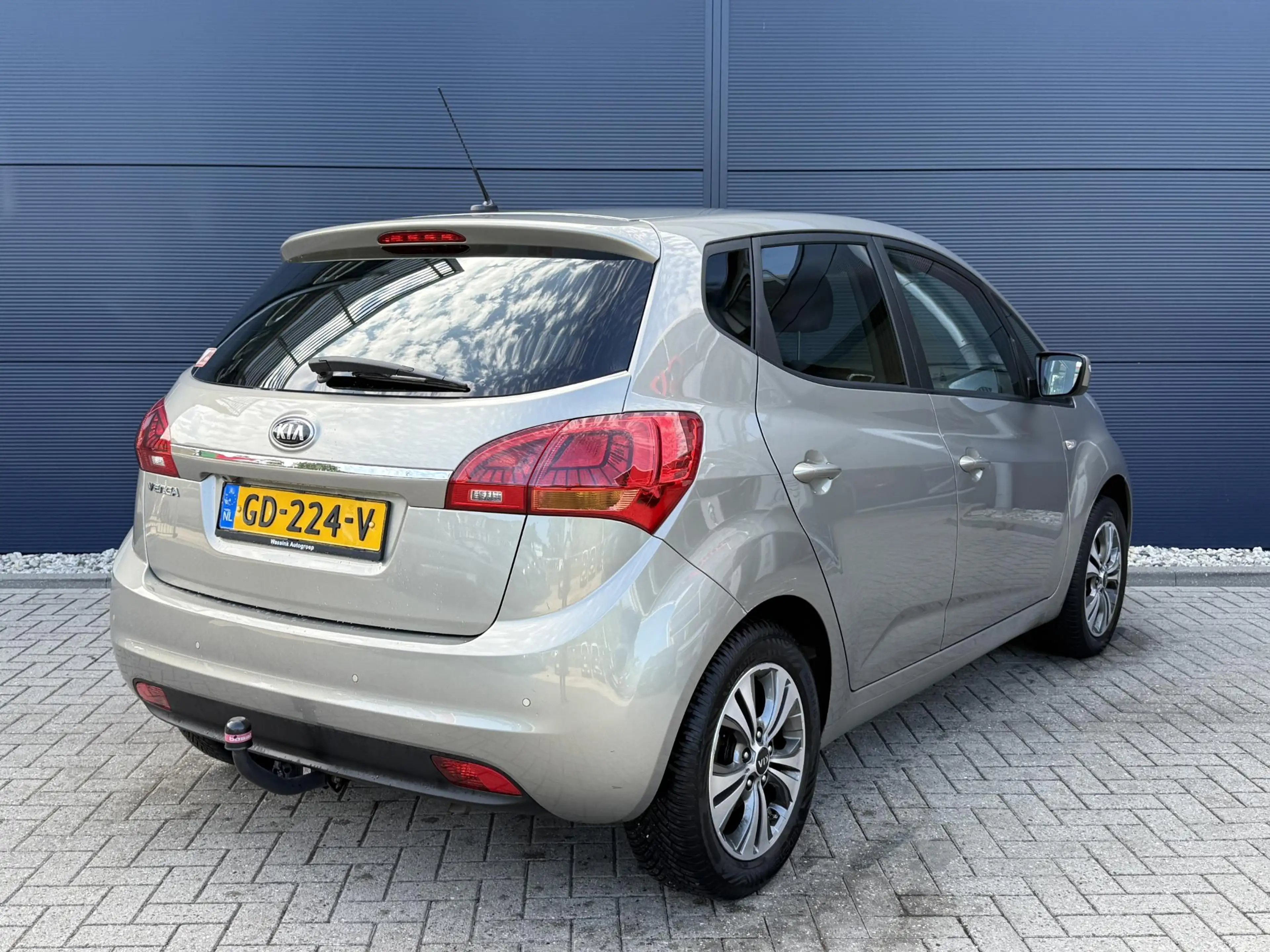 Kia Venga 1.6 CVVT First Edition | Navigatie | Climate Contr — photo 6