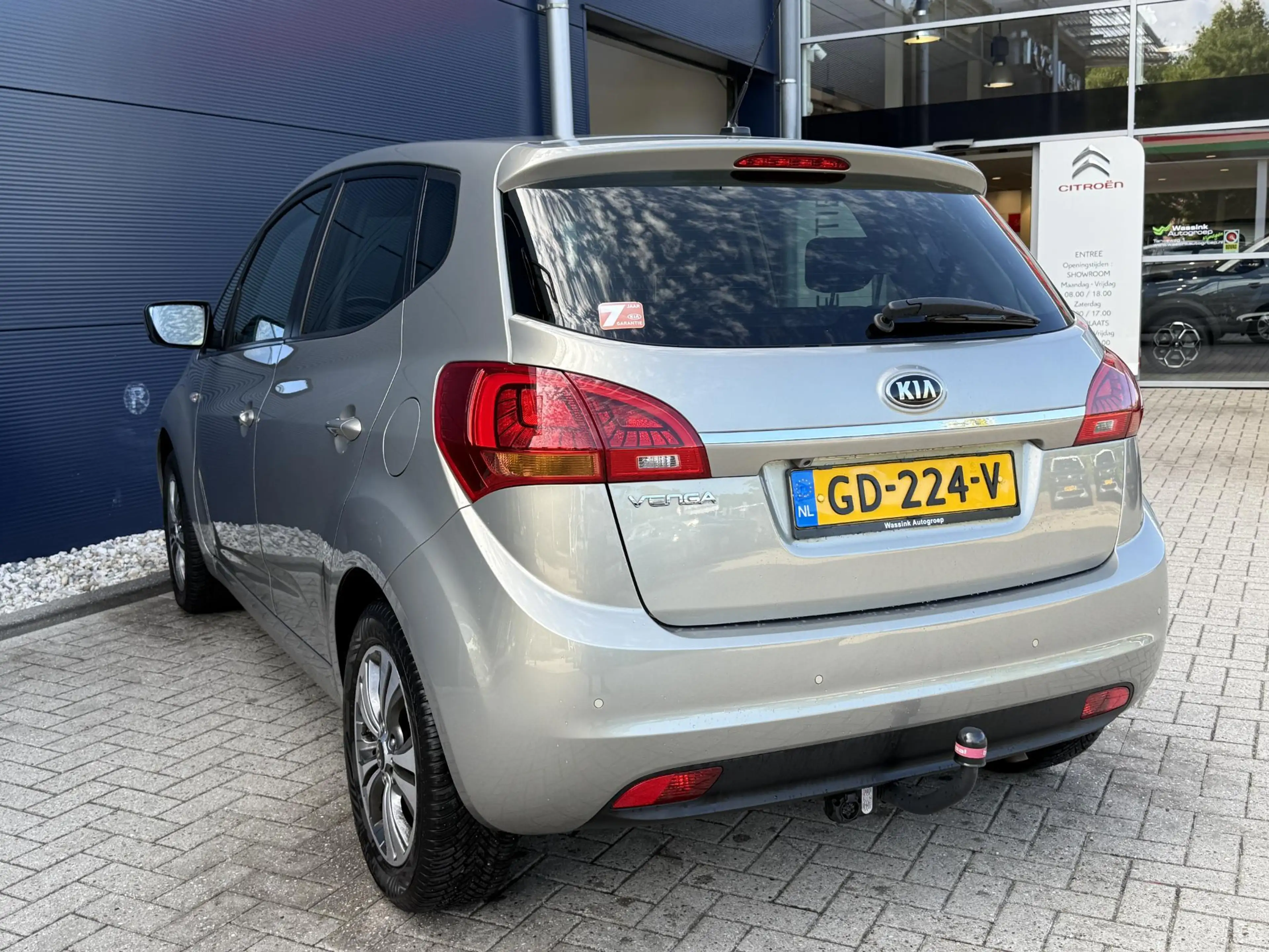 Kia Venga 1.6 CVVT First Edition | Navigatie | Climate Contr — photo 4