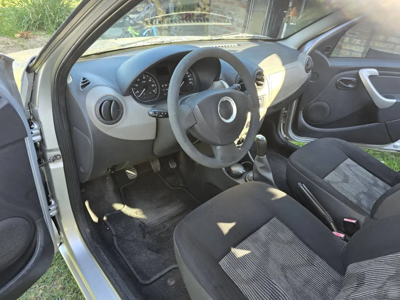 Dacia Sandero Sandero — photo 3