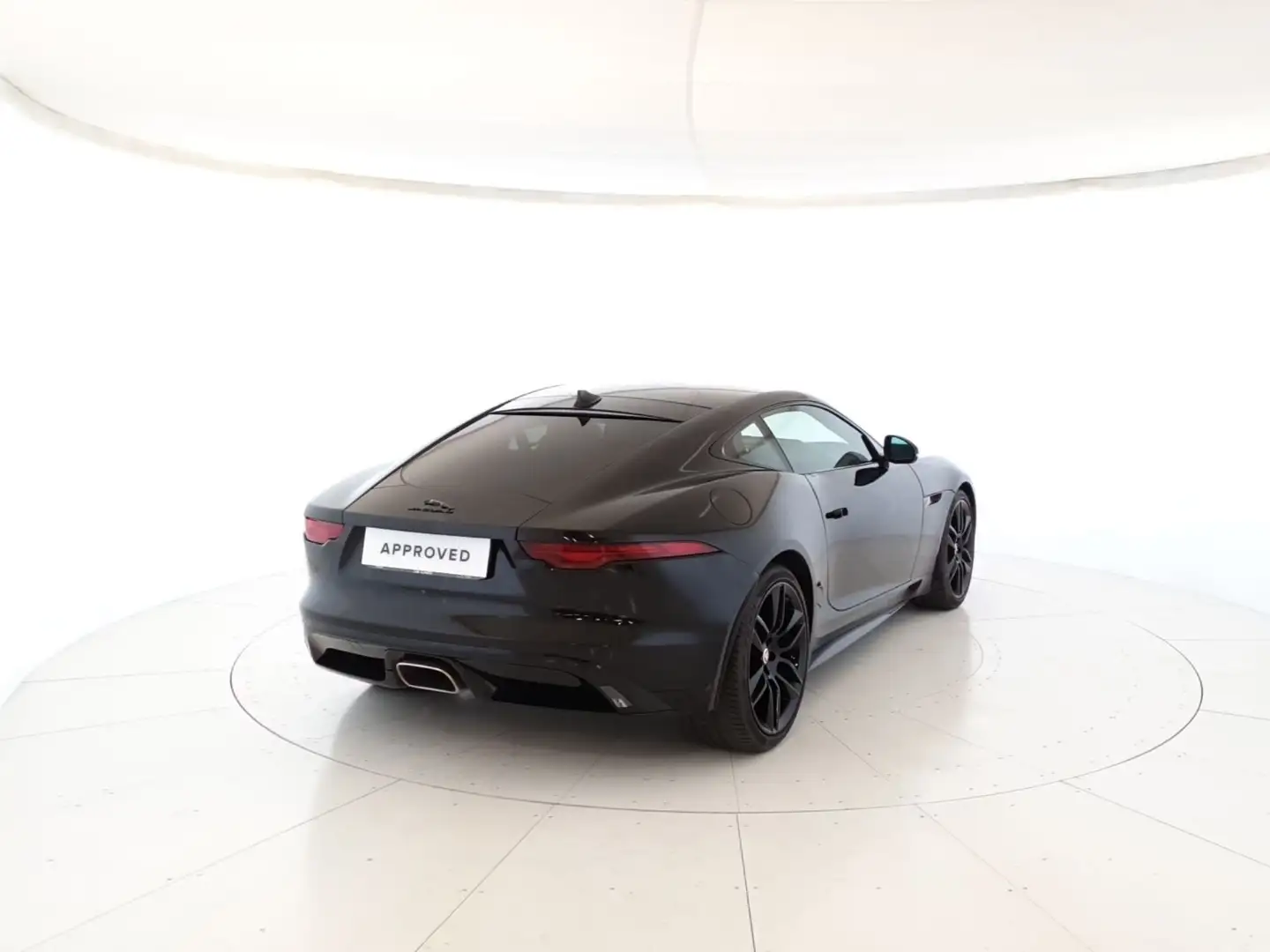 Jaguar F-Type Coupe 2.0 i4 R-Dynamic rwd 300cv auto - IVA ESPOS Nero - 2