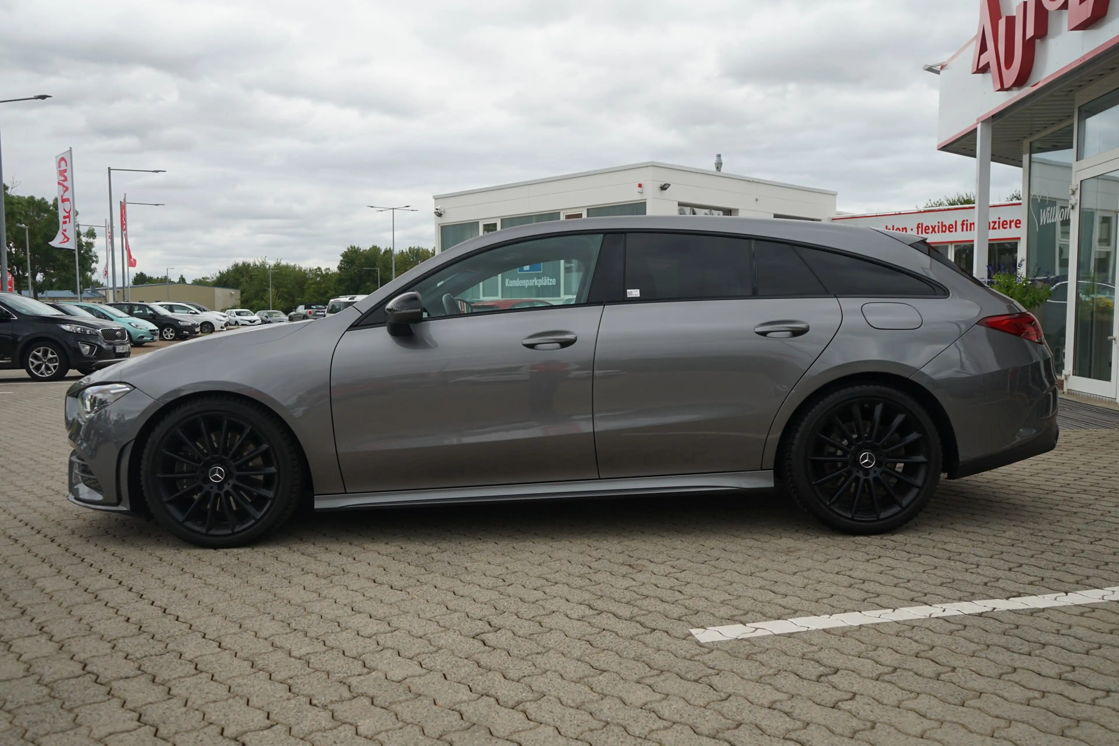 Mercedes-Benz CLA 220 SB AMG Line LED Navi Kamera Spurhalte — photo 4