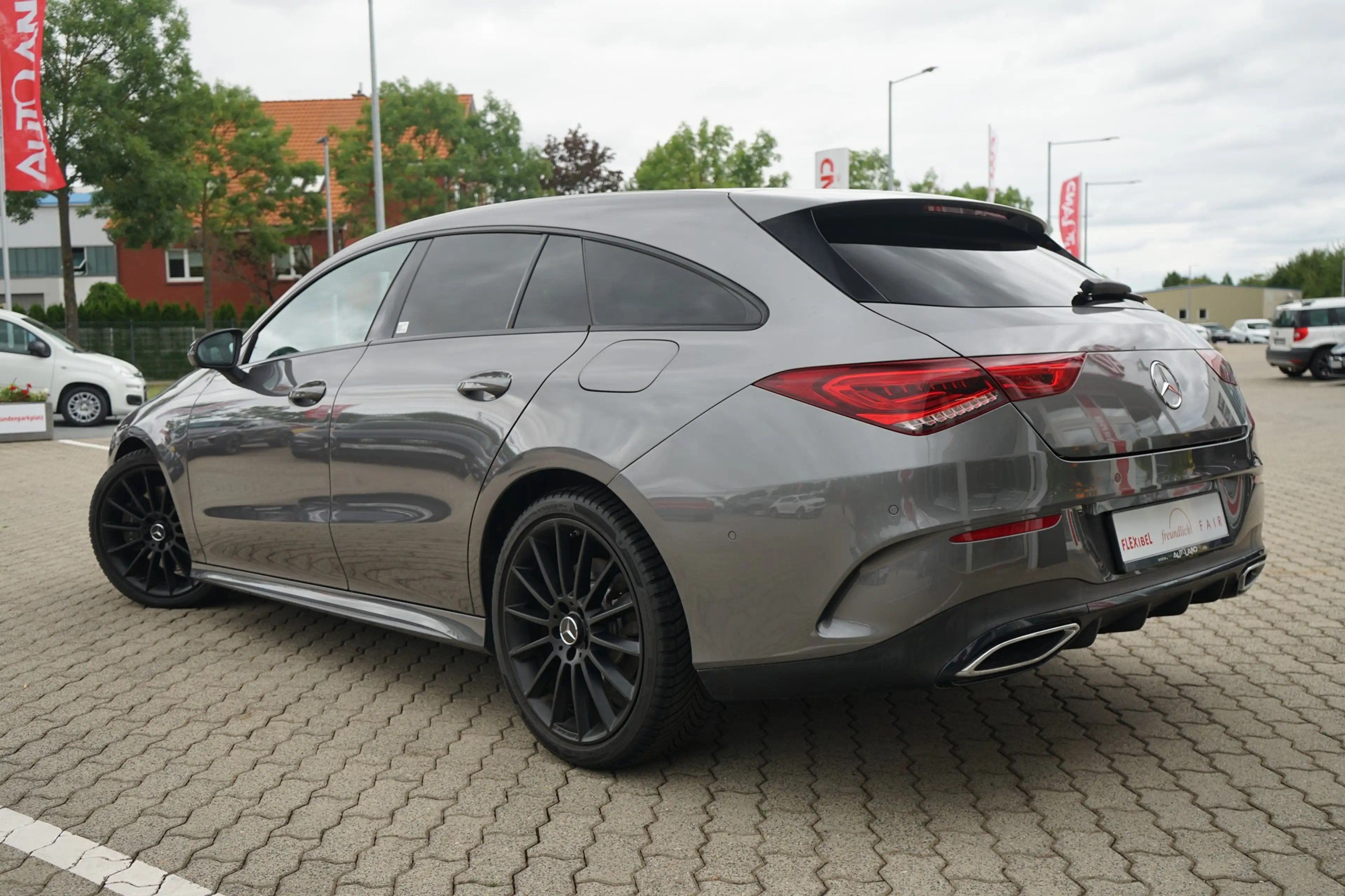 Mercedes-Benz CLA 220 SB AMG Line LED Navi Kamera Spurhalte — photo 24