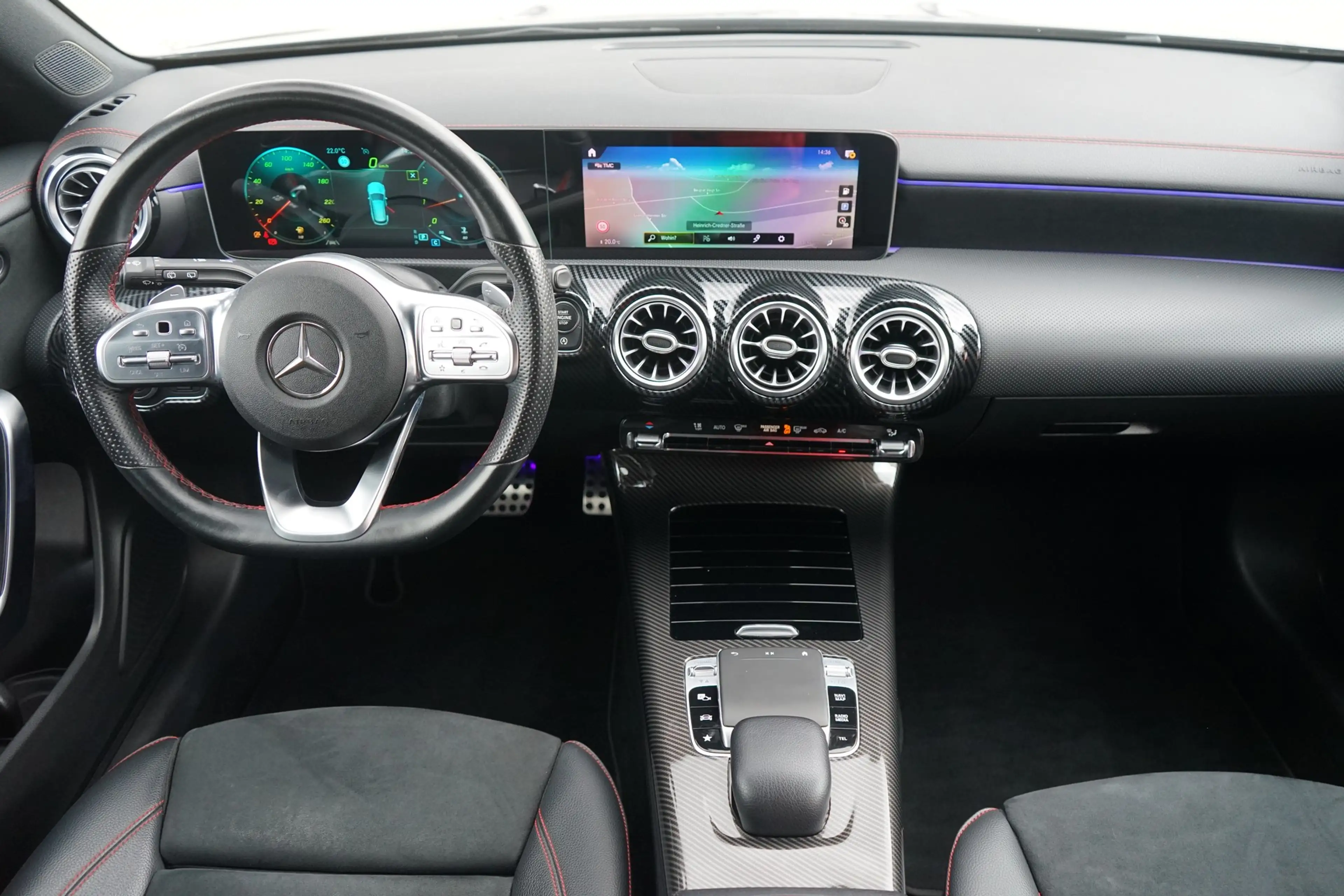 Mercedes-Benz CLA 220 SB AMG Line LED Navi Kamera Spurhalte — photo 6