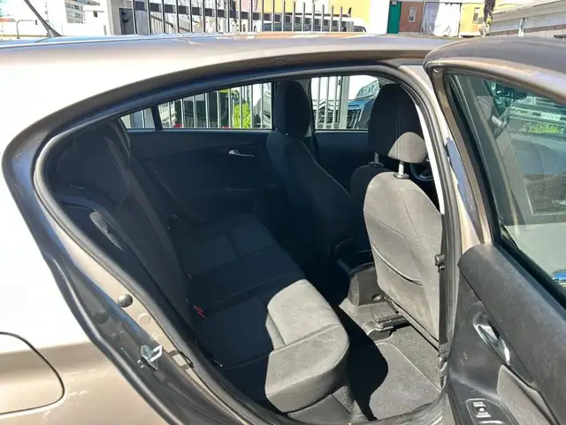 Fiat Tipo view 9