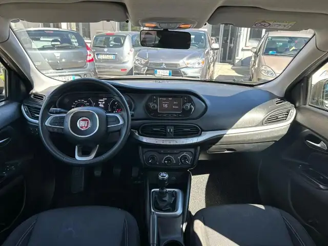 Fiat Tipo view 14