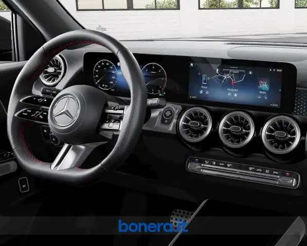 Mercedes-Benz GLB Class view 6