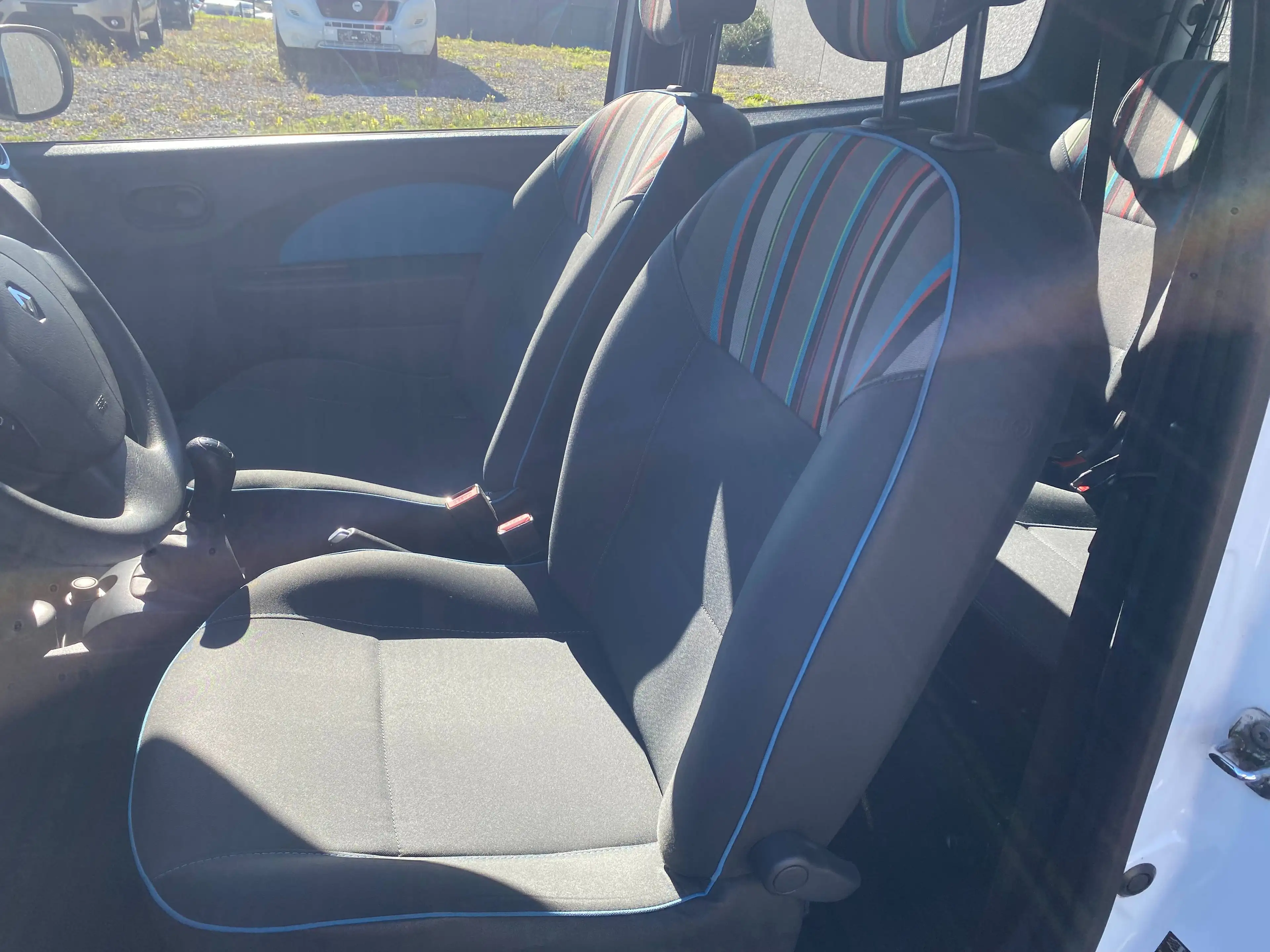 Renault Twingo Twingo 1.5 dCi Exception — photo 7