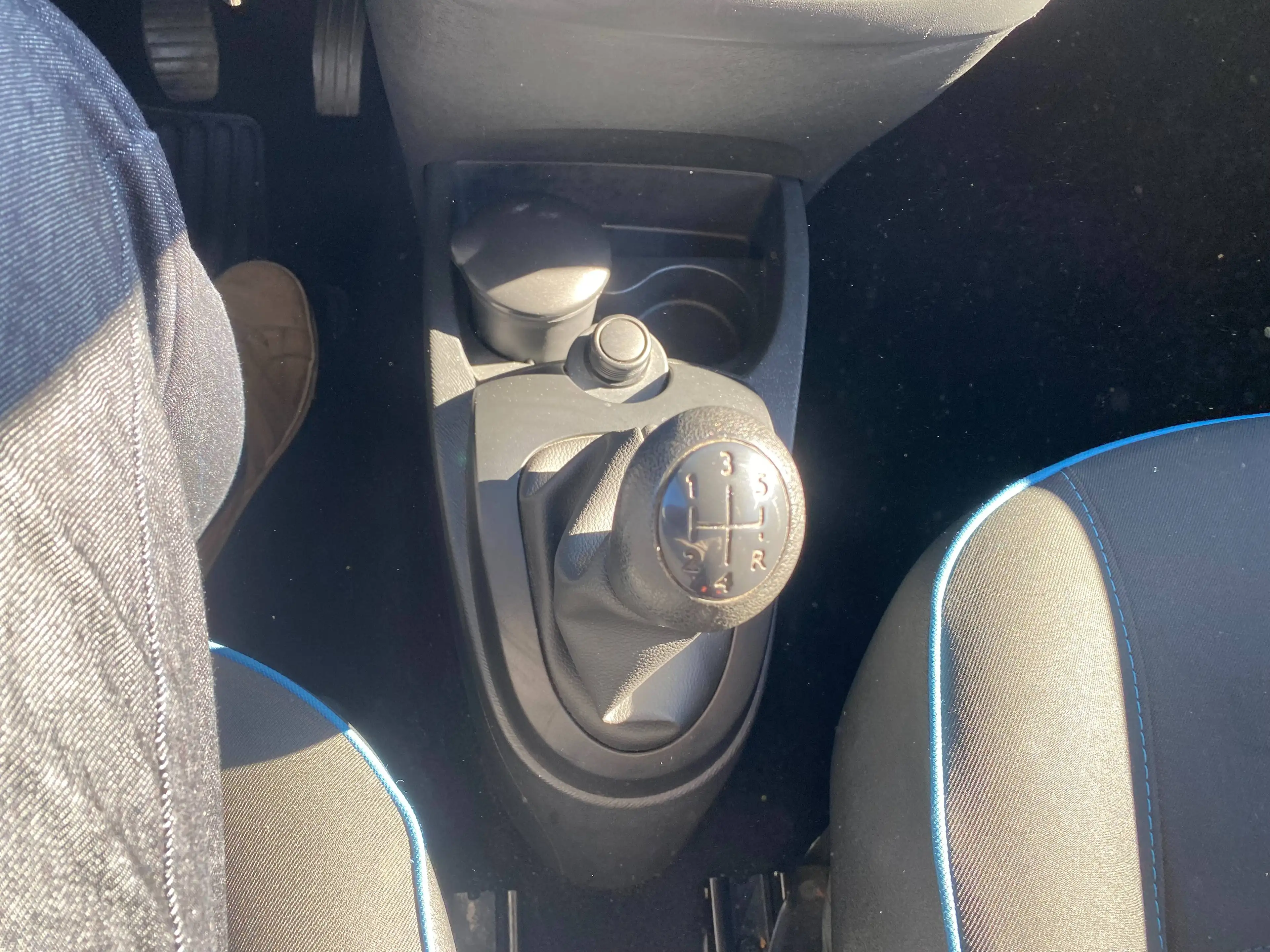 Renault Twingo Twingo 1.5 dCi Exception — photo 9