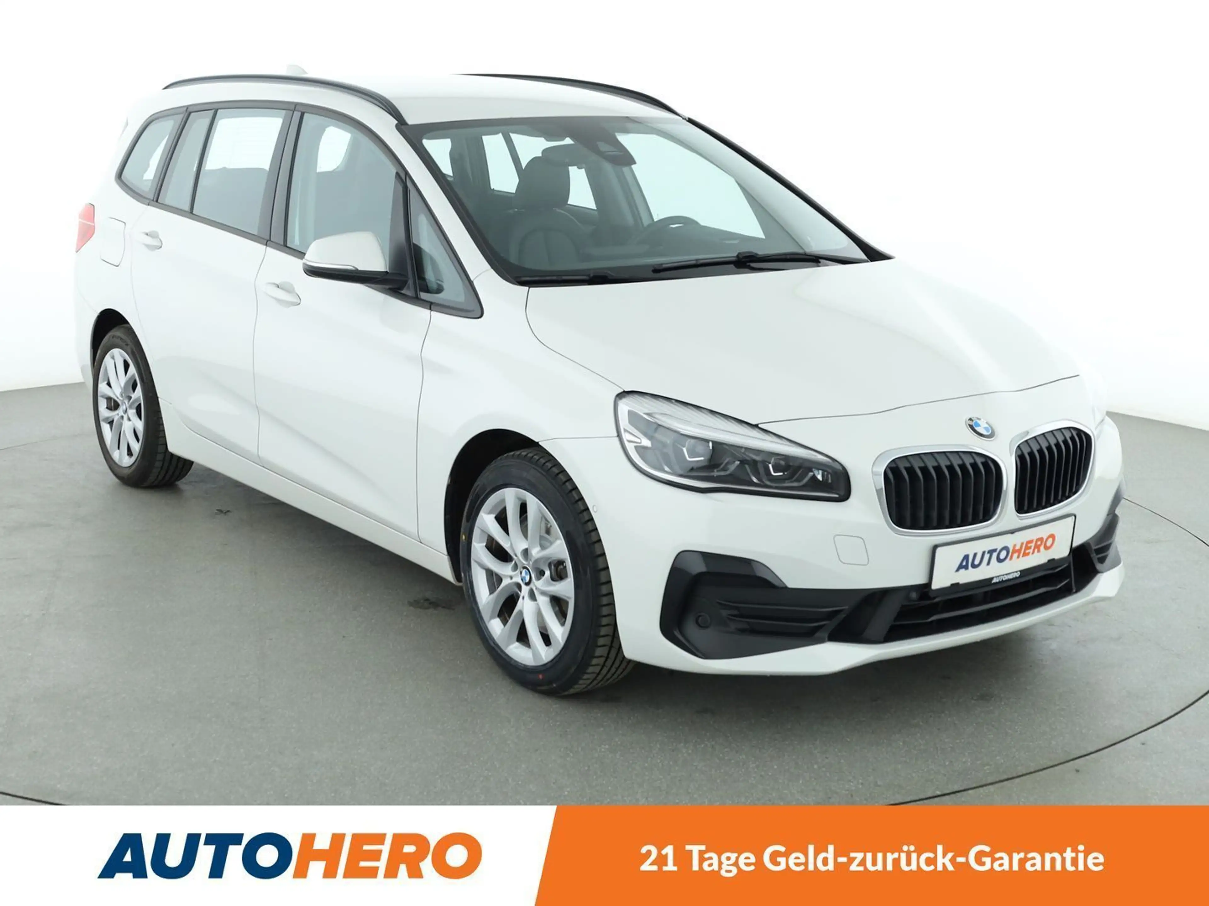 BMW 220 220i Gran Tourer Advantage Aut.*NAVI*HEAD-UP*LED* — photo 8