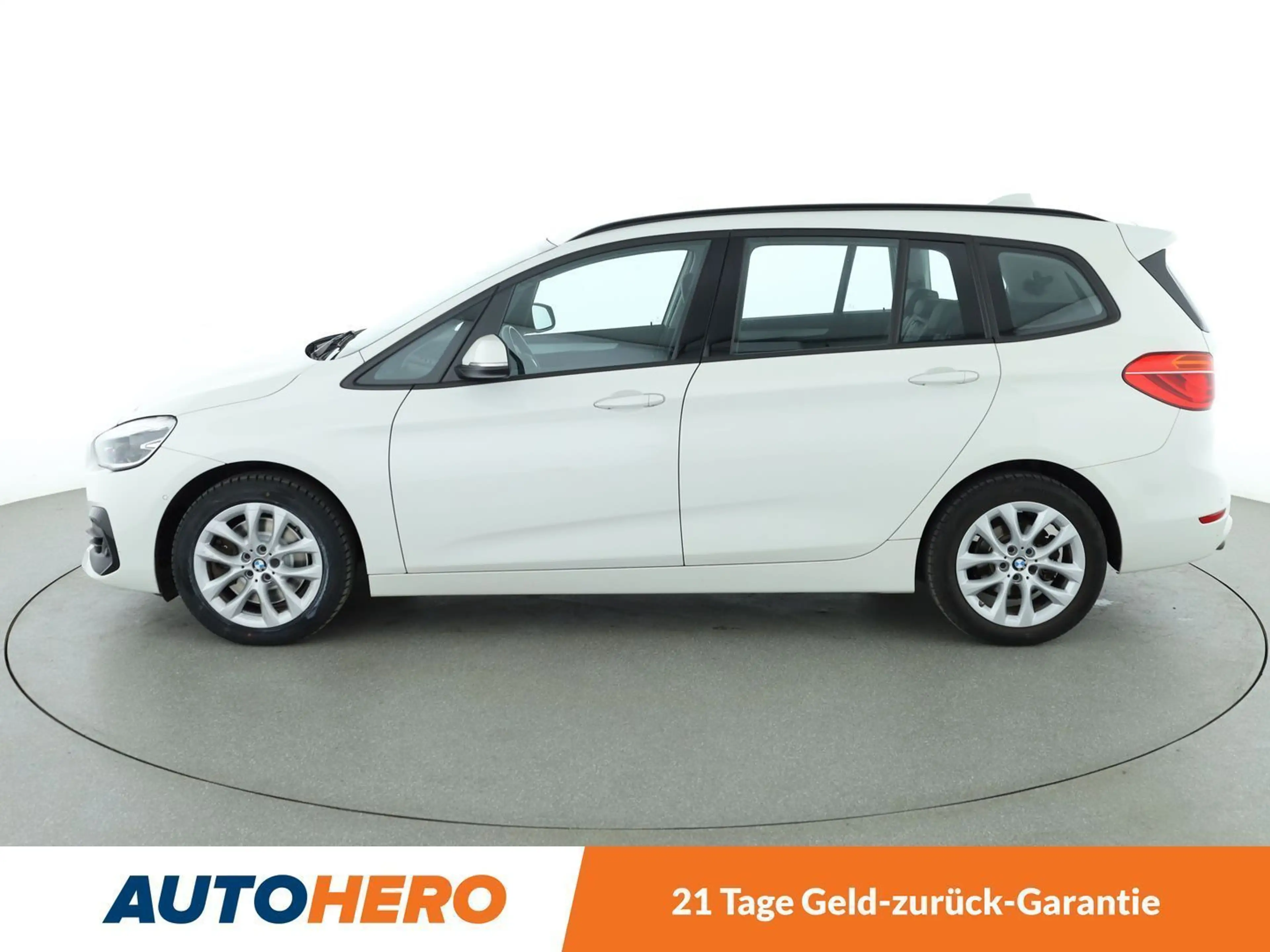 BMW 220 220i Gran Tourer Advantage Aut.*NAVI*HEAD-UP*LED* — photo 3
