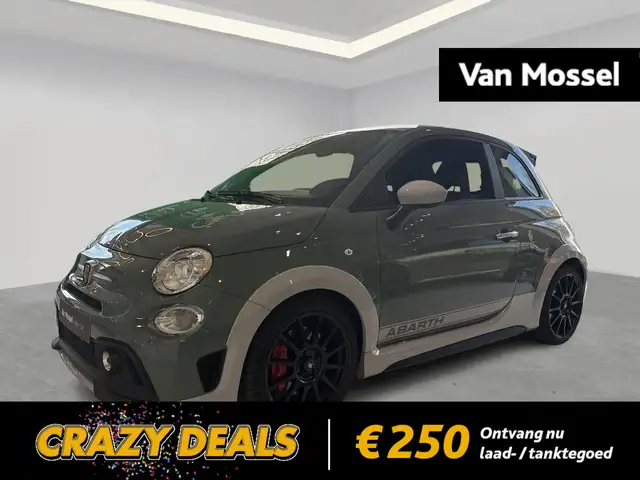 Abarth 500 1.4 T-Jet 695 132kW 70° Anniversario
