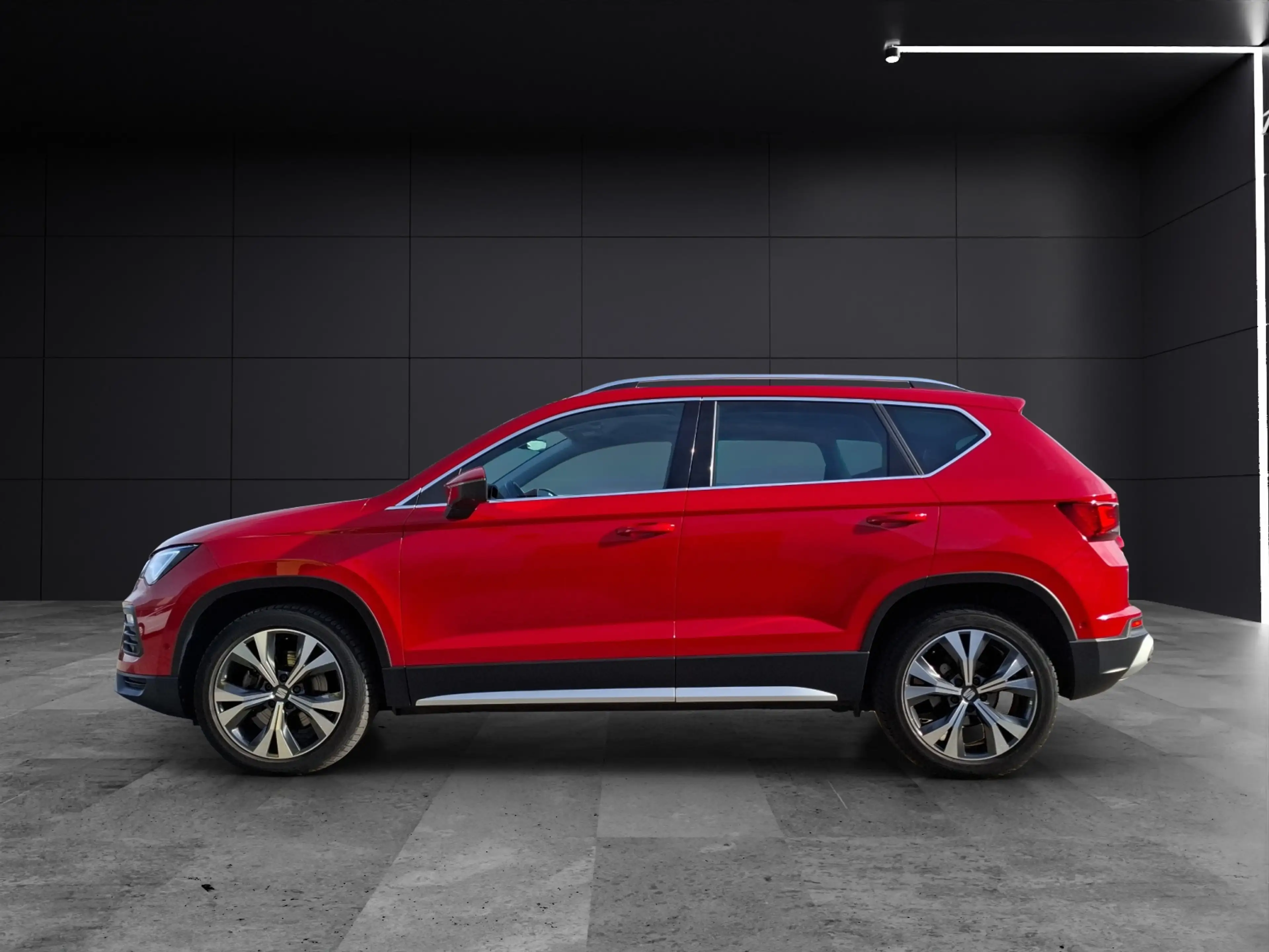 SEAT Ateca TDI Xperience DSG LED AHK Navi ACC RFK Beats SHZ — photo 2