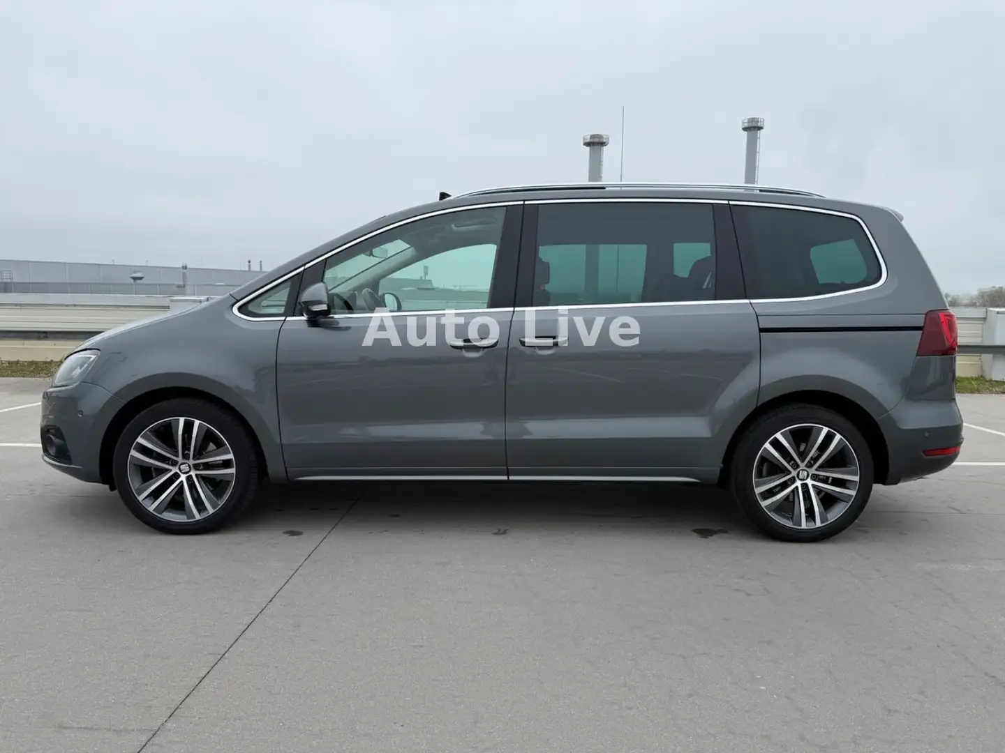 SEAT Alhambra 2.0 TDI*DSG*FR LINE*7-STZ*PAN*LED*NAVI! Gris - 2