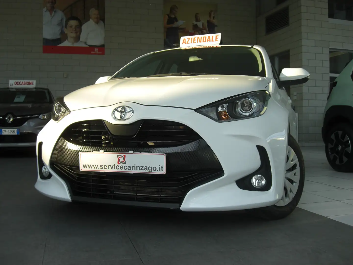 Toyota Yaris Yaris 1.0 5 porte Active Blanc - 2