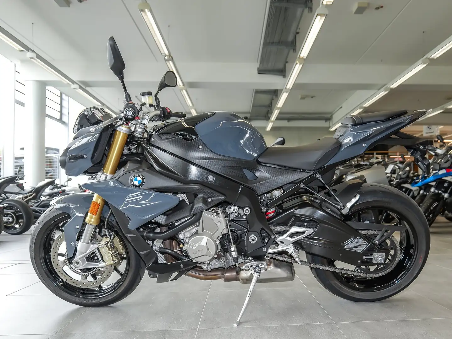 BMW S 1000 R M Sport Tempomat Adap. Kurvenlicht ABS Grau - 2