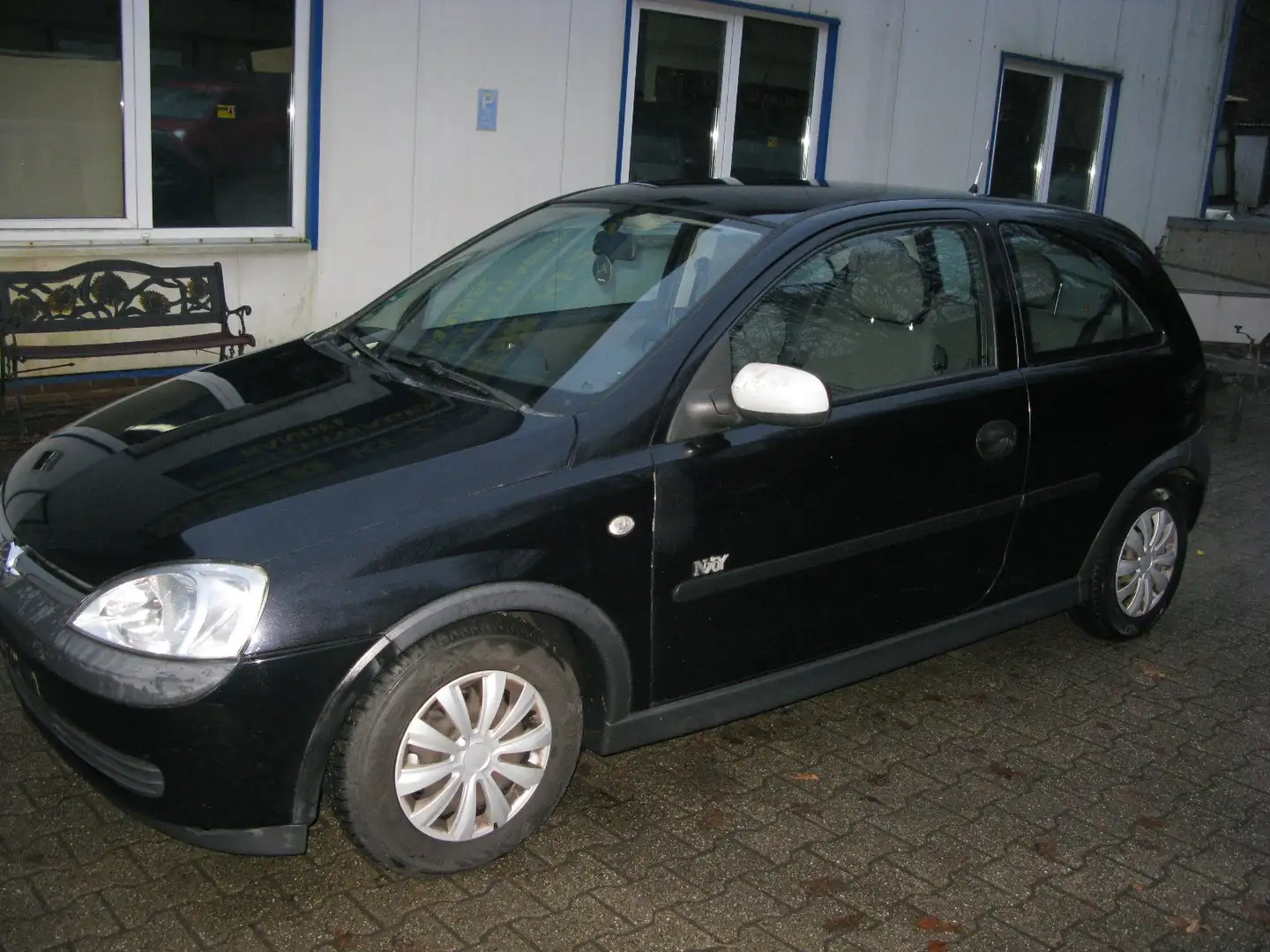 Opel Corsa 1.0 12V Njoy Noir - 2