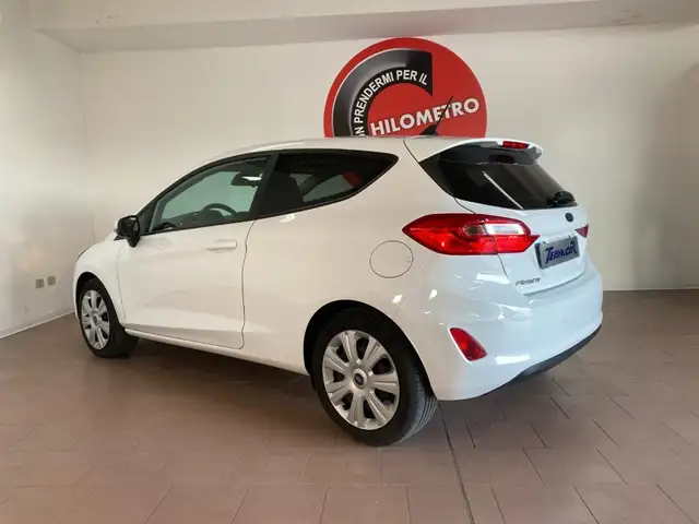 Ford Fiesta view 3