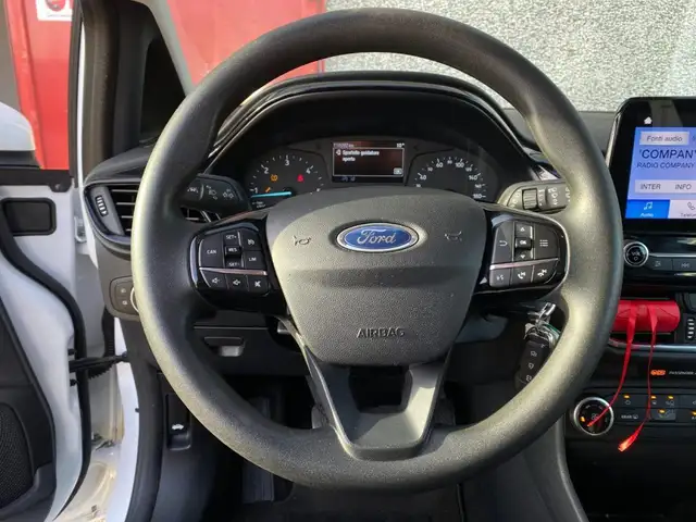 Ford Fiesta view 8