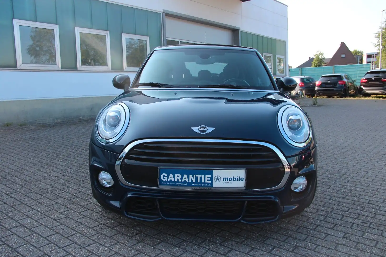 MINI Cooper 5-trg. John Cooper Works, Pano, Navi, LED Blau - 2