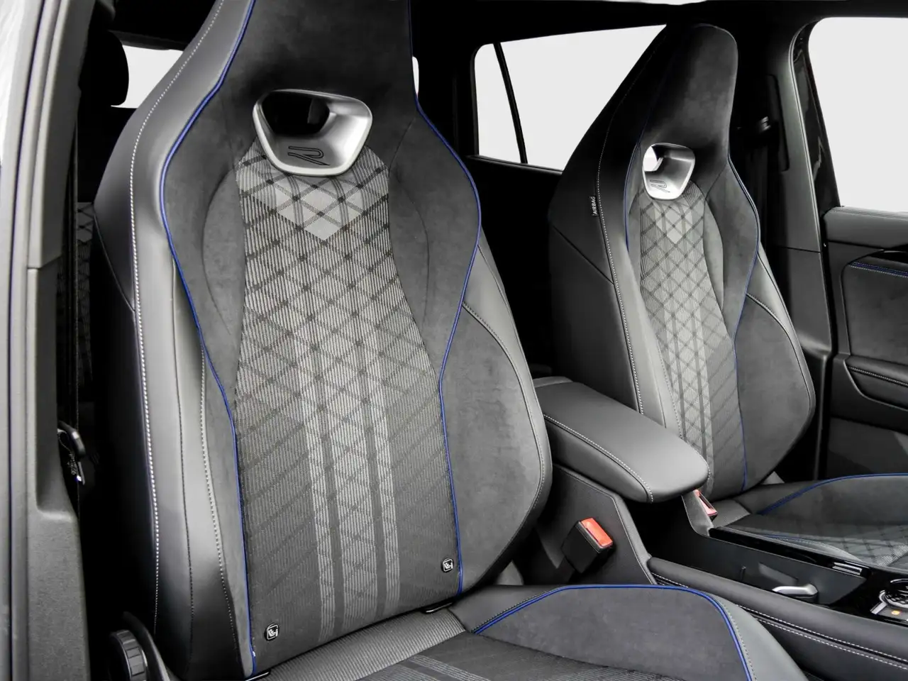 Volkswagen Tayron R-Line eHybrid IQ.Light Navi AHK TravelAss. Key... 6